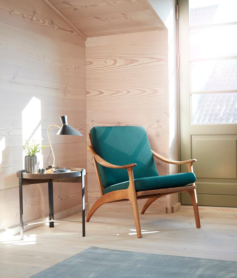 Lean Back Lounge Chair Teak, Dark Cyan by Warm Nordic For Sale 1