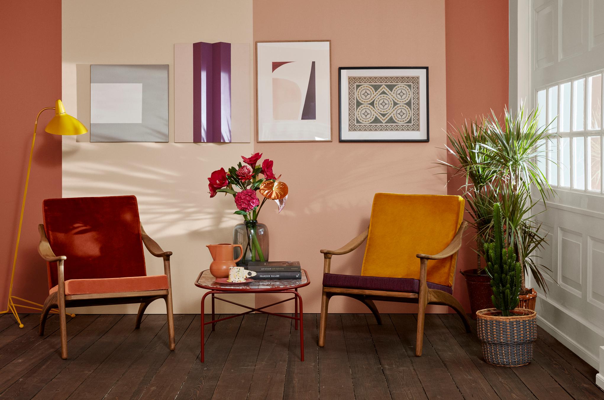 Lean Back Lounge Chair Weiß geölte Eiche Pale Rose von Warm Nordic (21. Jahrhundert und zeitgenössisch) im Angebot