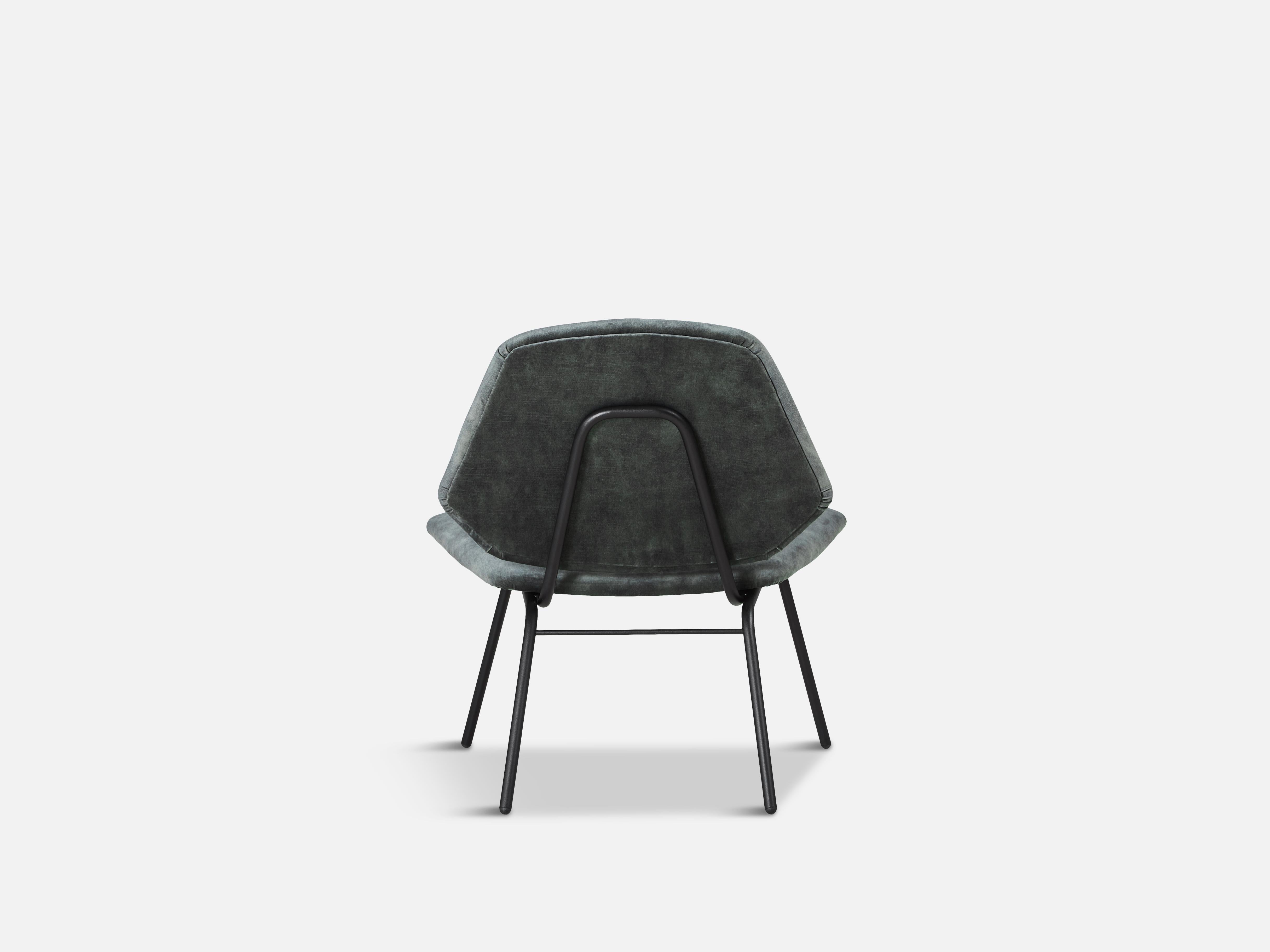 Danois Fauteuil de salon vert poussière élastique par Nur Design en vente
