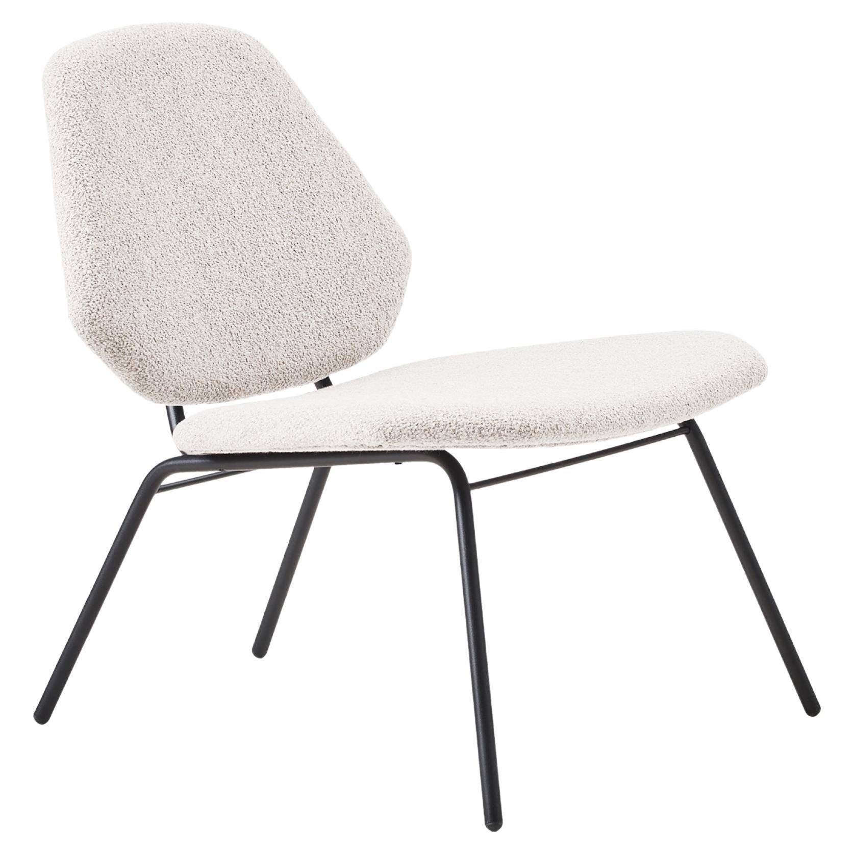 Lean Ivory Lounge Chair by Nur Design For Sale