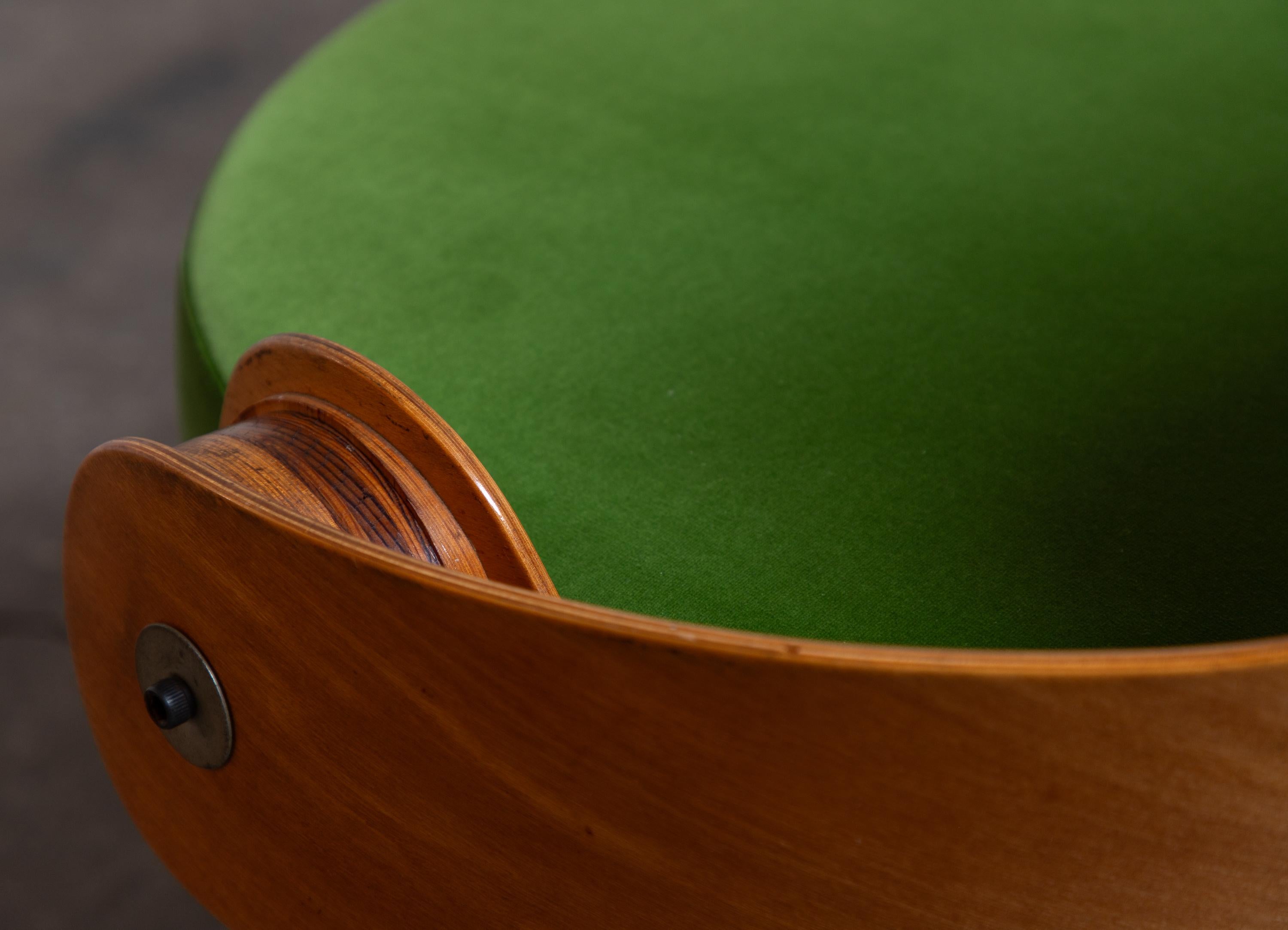 Leandre Poisson Modernist Bent Plywood Upholstered Chair in Schumacher Velvet For Sale 3