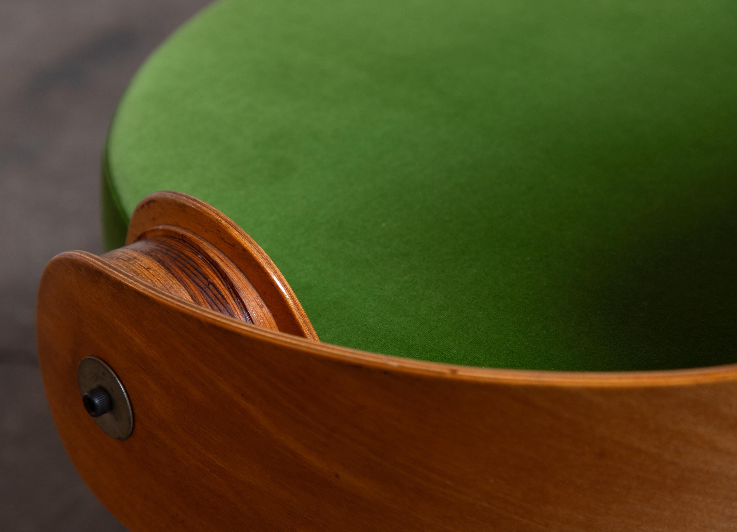 Leandre Poisson Modernist Bent Plywood Upholstered Chair in Schumacher Velvet For Sale 8