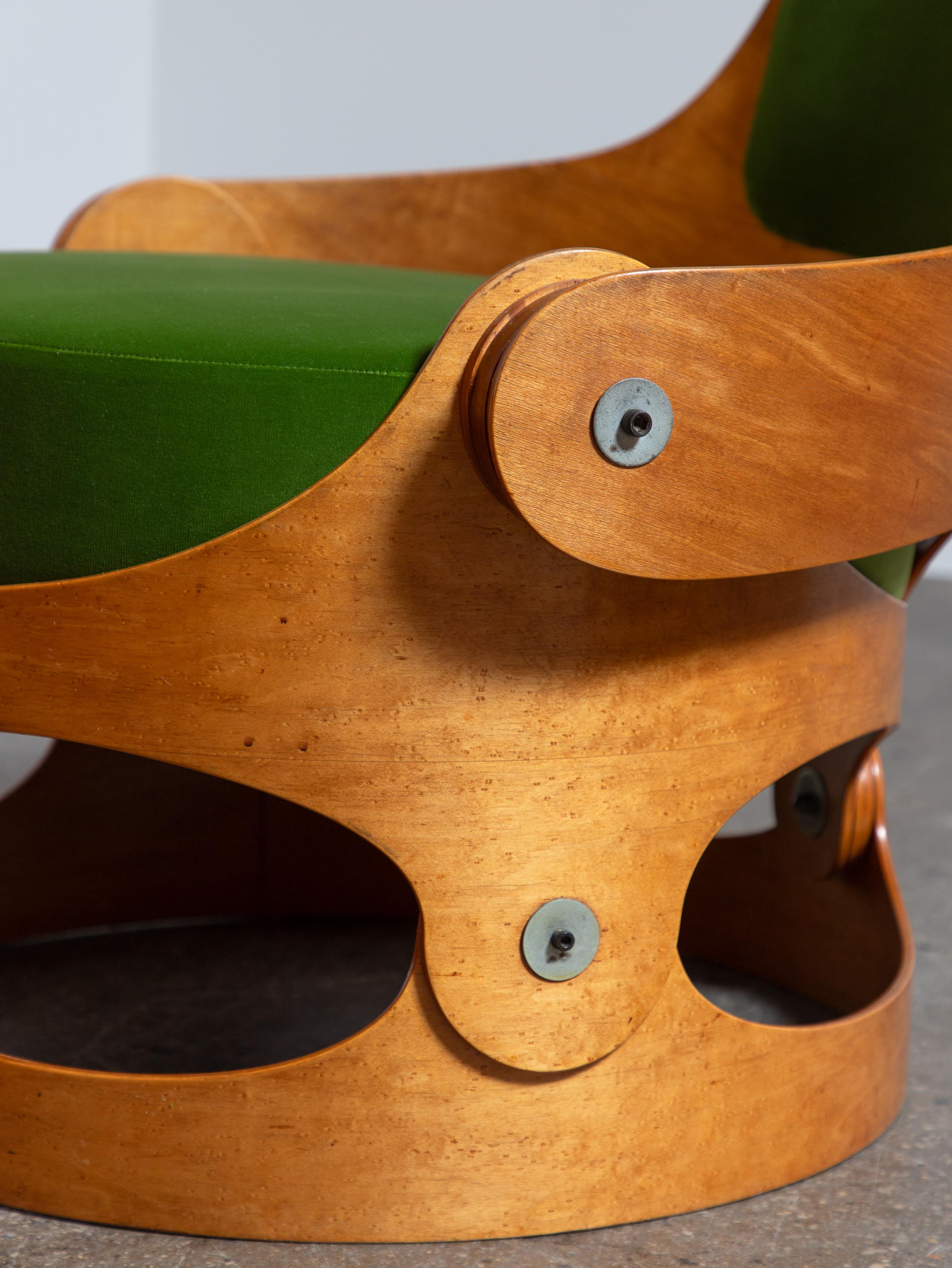 Modernistischer gebogener Sperrholzstuhl von Leandre Poisson aus Schumacher-Samt, gepolstert im Angebot 10
