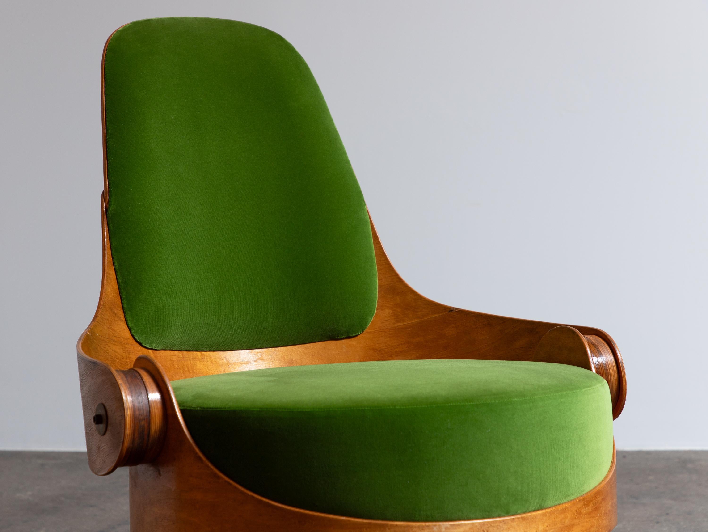 American Leandre Poisson Modernist Bent Plywood Upholstered Chair in Schumacher Velvet For Sale