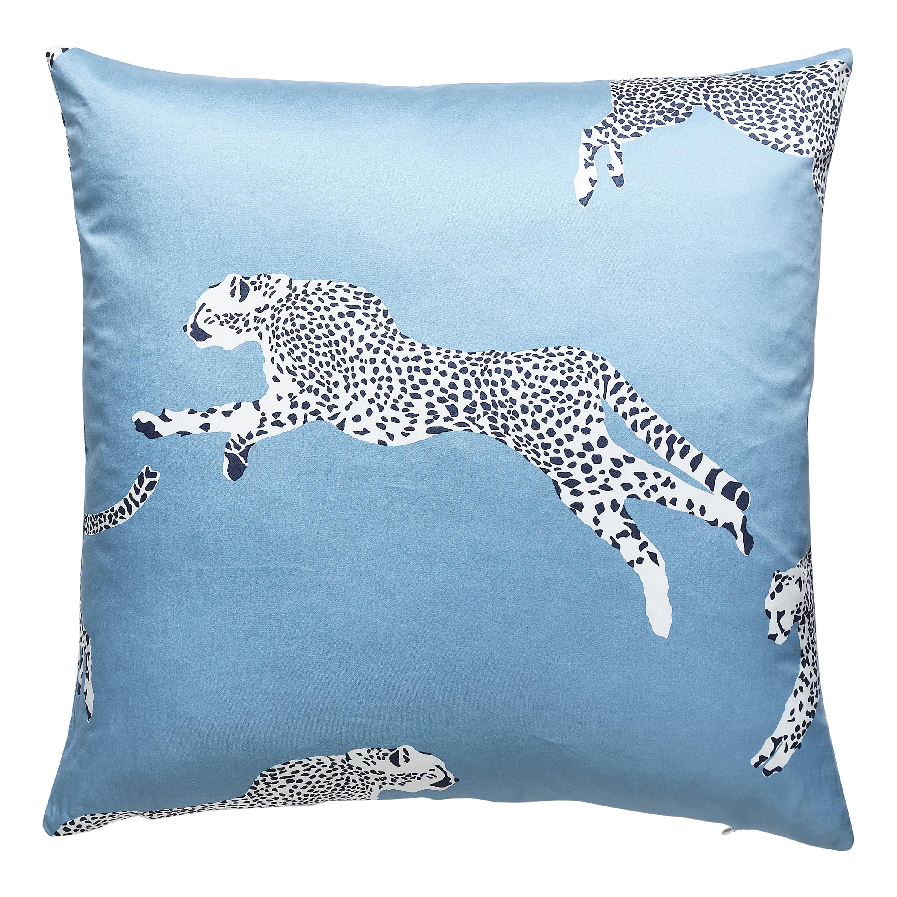 Oreiller en forme de guépard bondissant