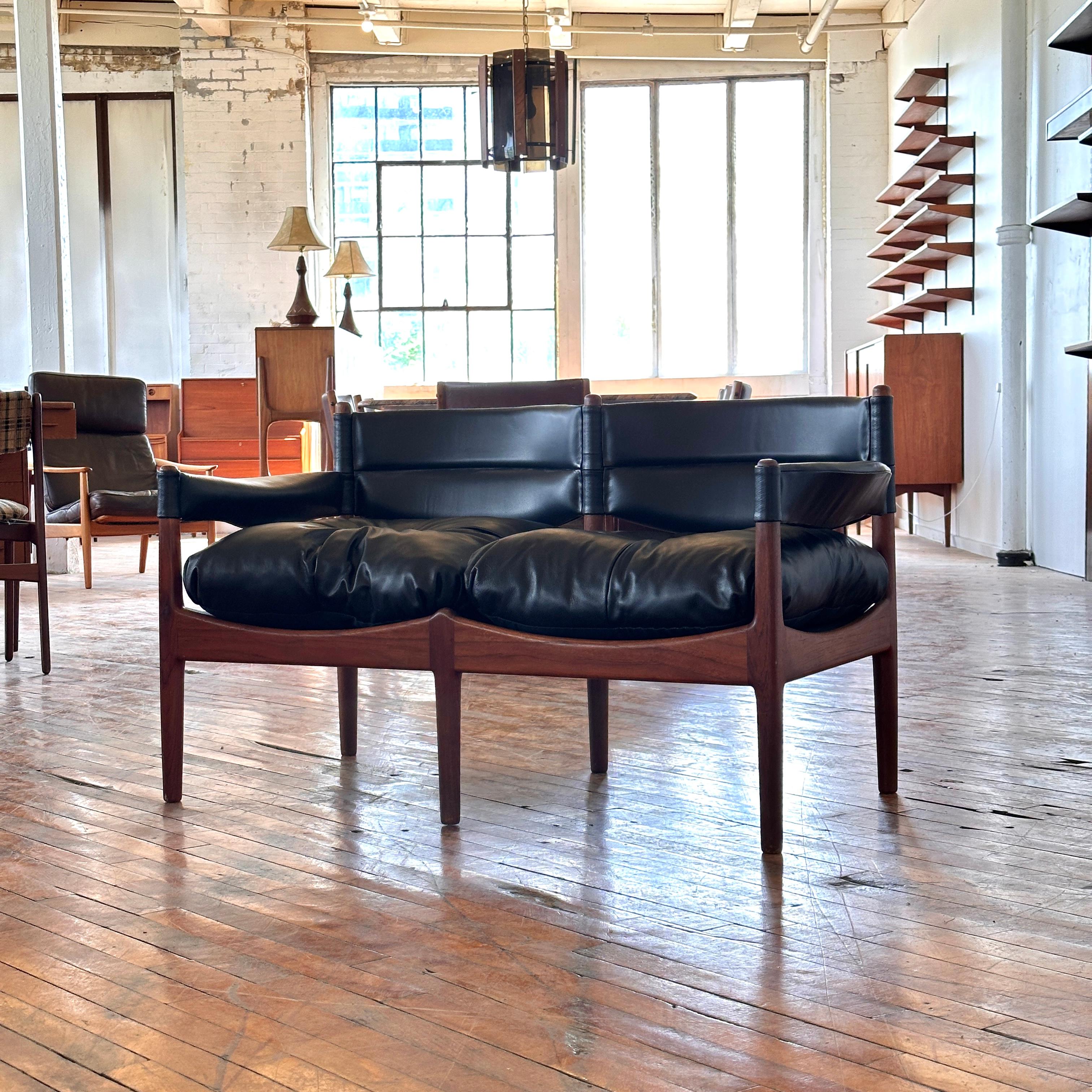 Mid-Century Modern Leather 2-Seater ‘Modus’ Sofa by Kristian Vedel