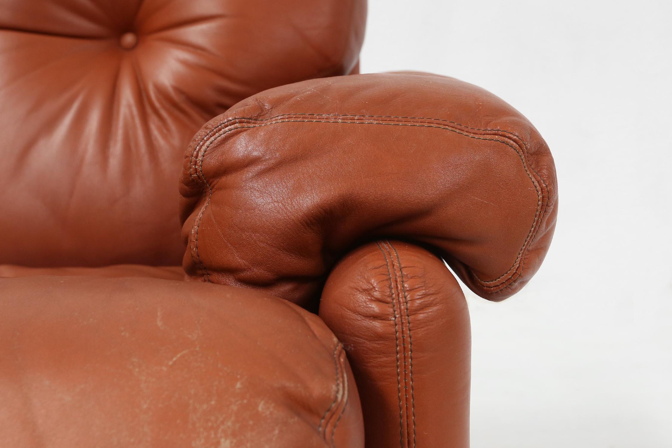 Mid-20th Century Leather 3-seater sofa Coronado by Tobia Scarpa for B&B Italia, Italy ca. 1960 For Sale