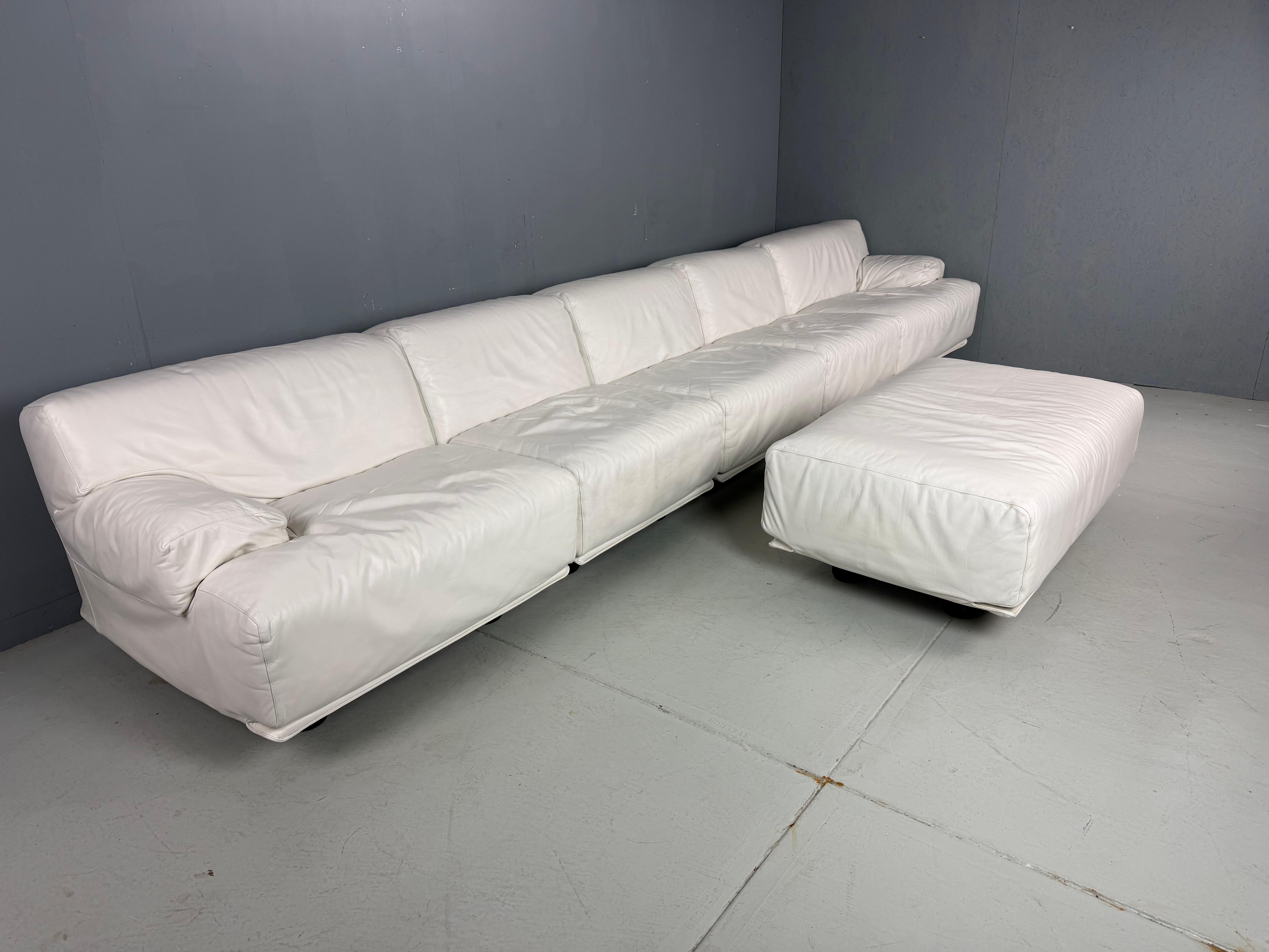 Canapé 5 places en cuir 