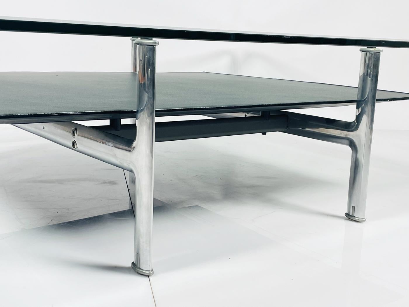 Leather, Aluminum & Glass Coffee Table by Antonio Citterio for B&B Italia For Sale 11