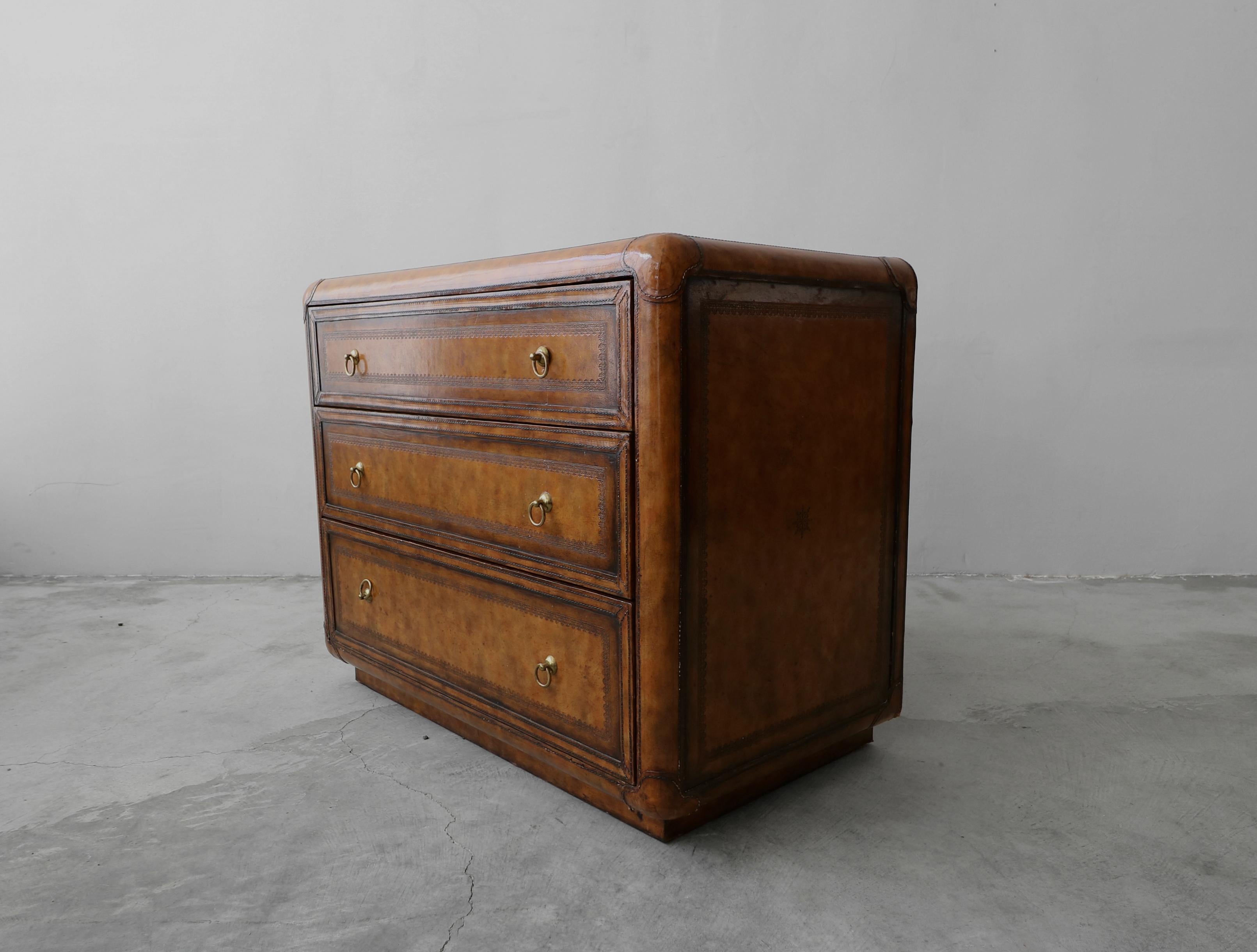 Leather and Brass Dresser Chest by Maitland Smith In Good Condition In Las Vegas, NV