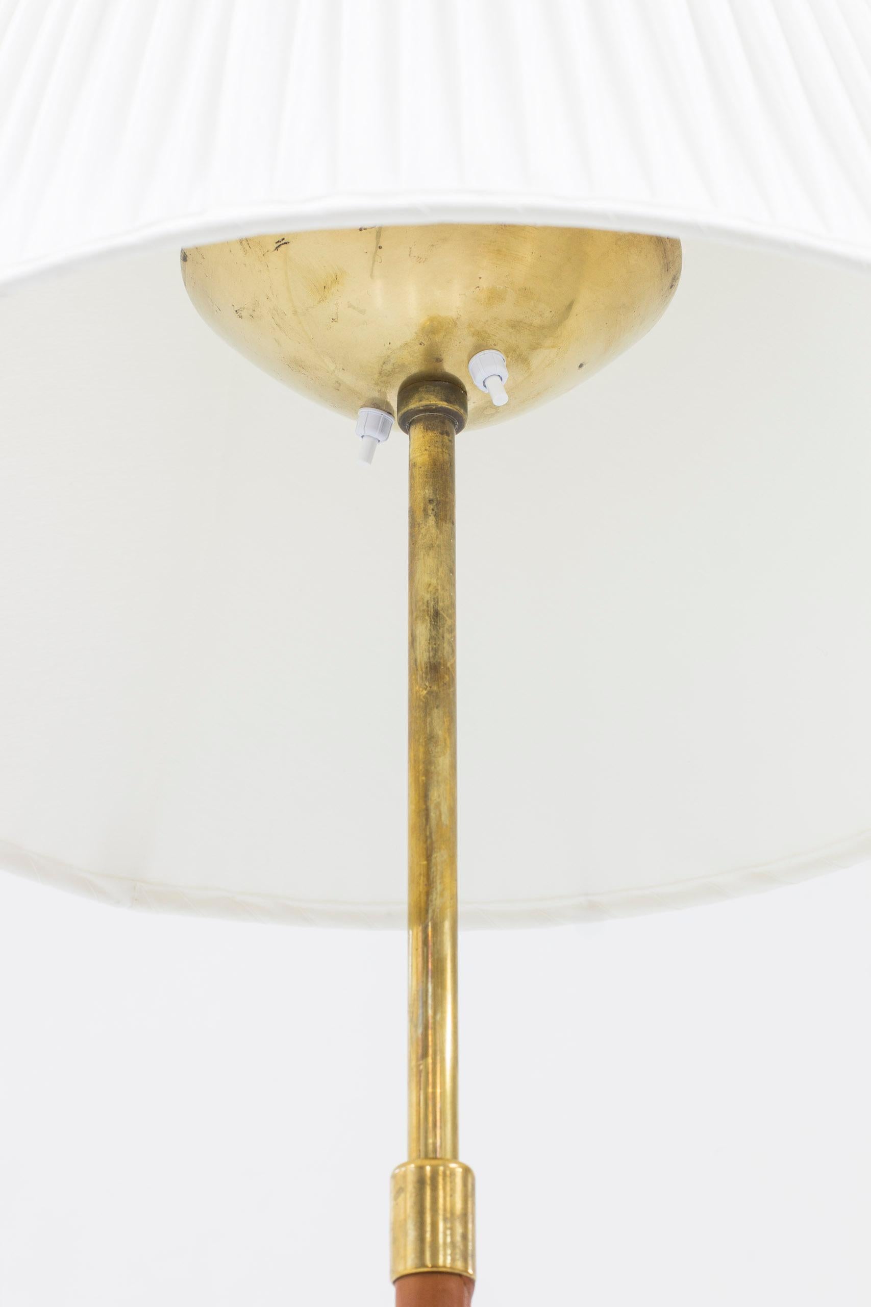 Swedish Leather and Brass Floor Lamp by Bertil Brisborg for NK, Sweden, 1940s For Sale