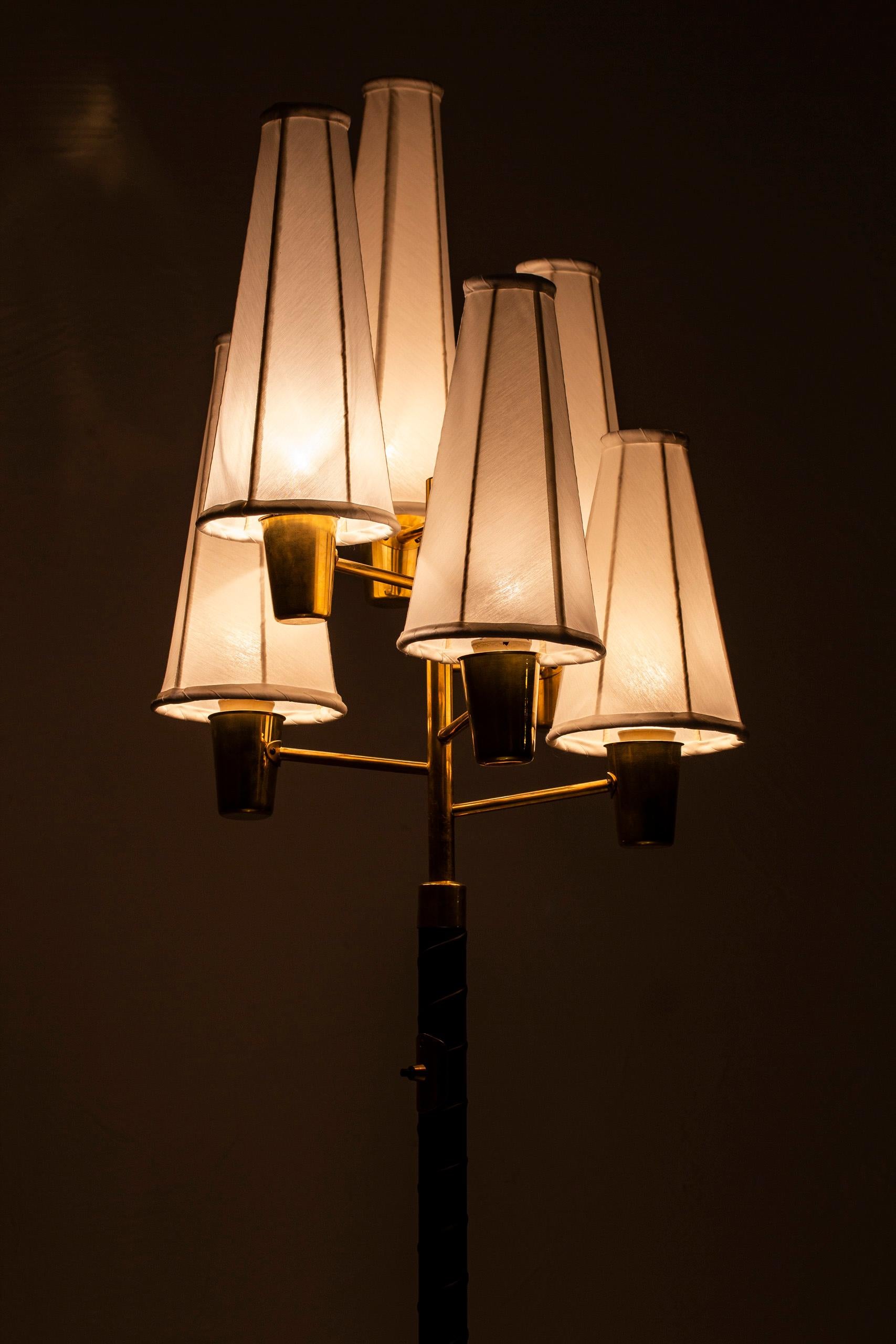 Leather and Brass Floor Lamp by Hans Bergström, Sweden, 1940s, Swedish Modern 4
