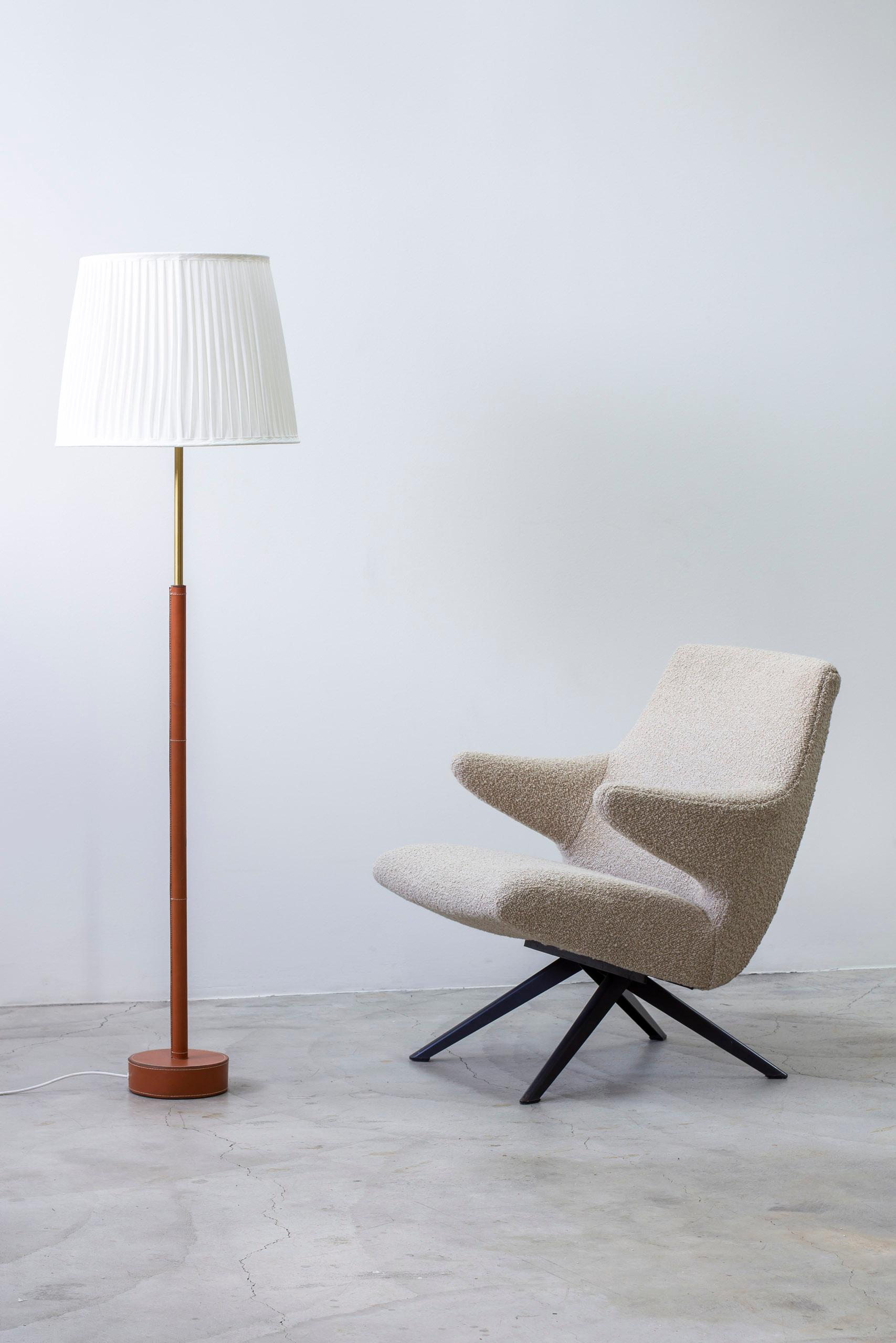 Swedish Leather and brass floor lamp G08 by Bergboms, Sweden, 1950s For Sale