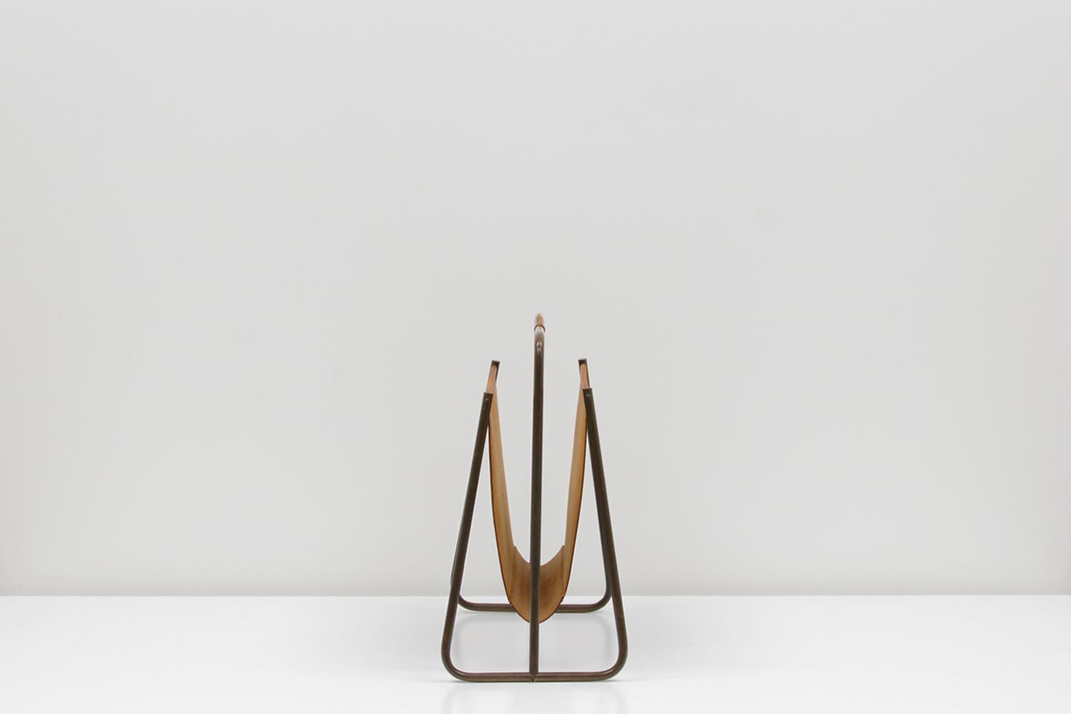 Mid-Century Modern Leather and Brass Magazine Rack, Carl Auböck for Auböck Werkstätte, Vienna 50s