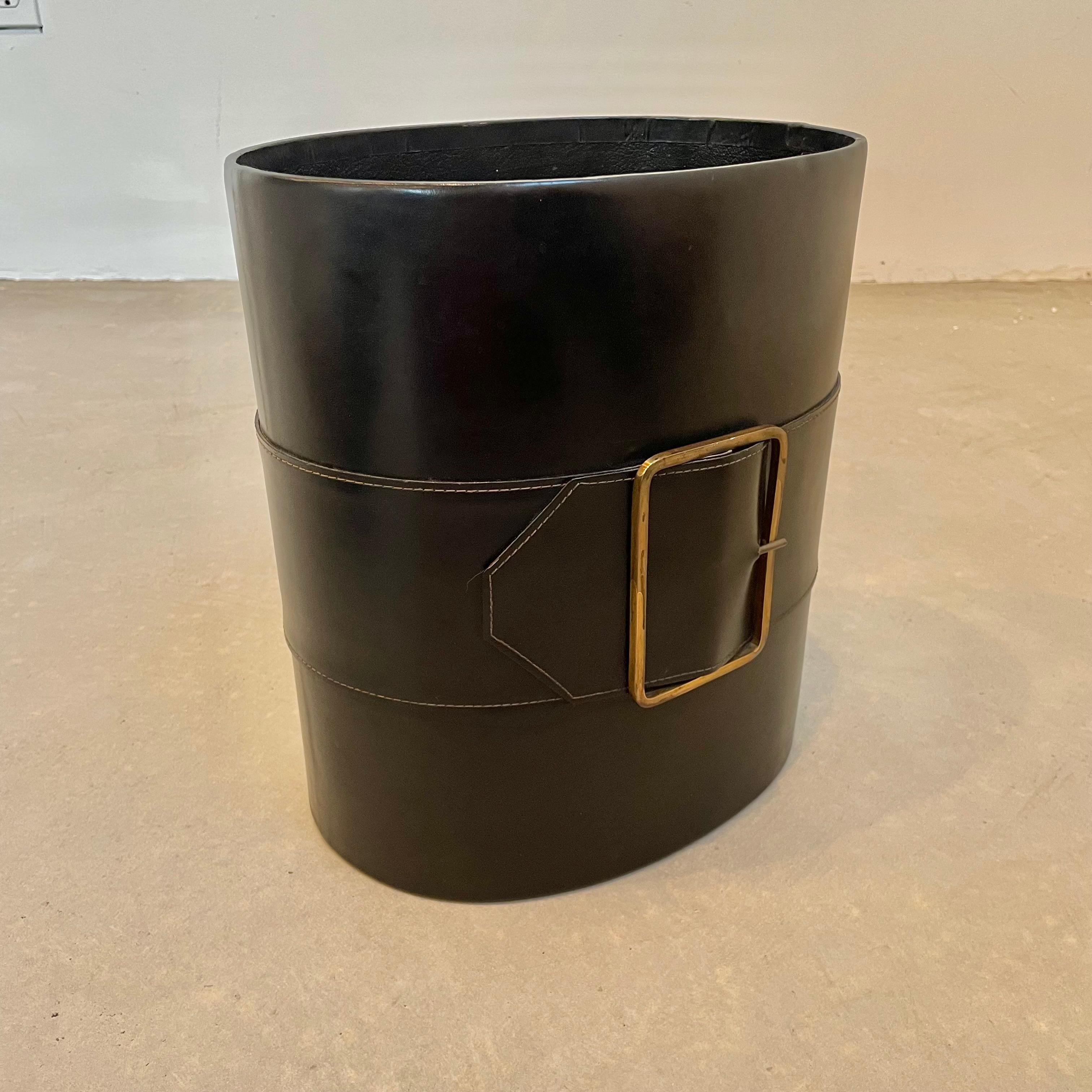 Leather and Brass Waste Basket, 1960s France In Good Condition In Los Angeles, CA