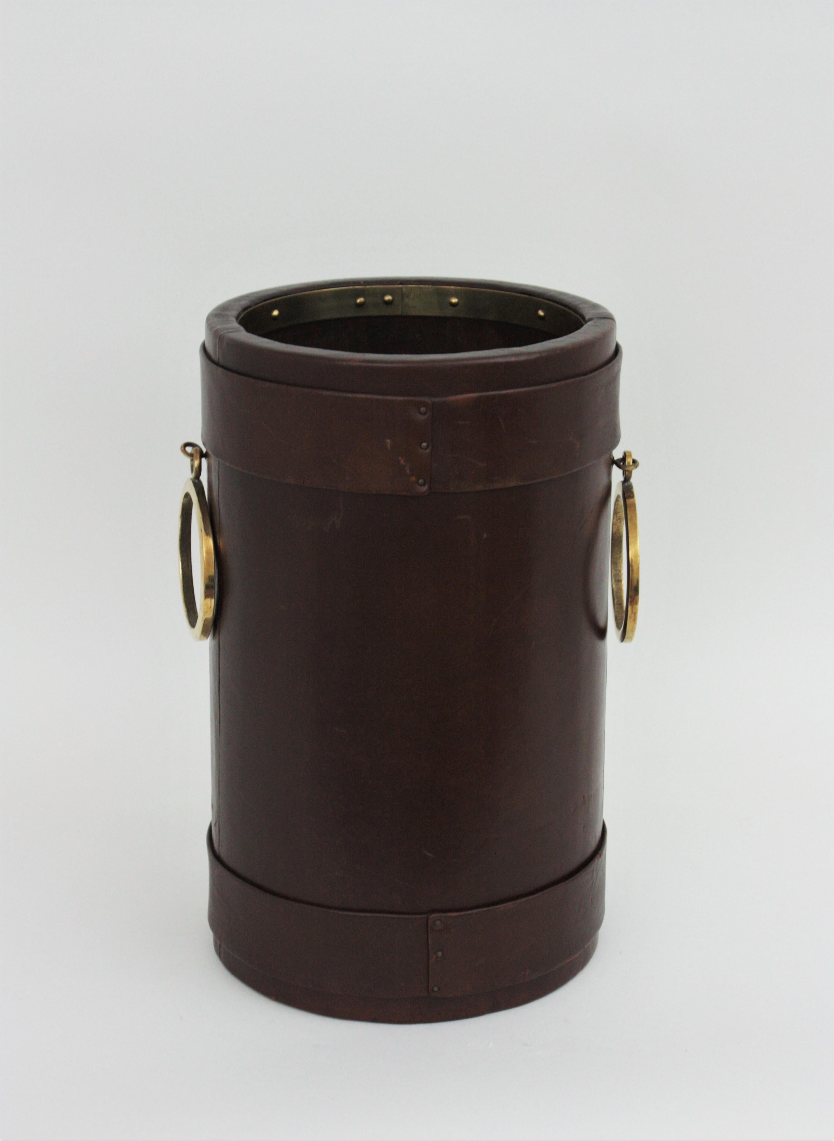Leather and Brass Waste Basket or Umbrella Stand with Coat of Arms Detail For Sale 7