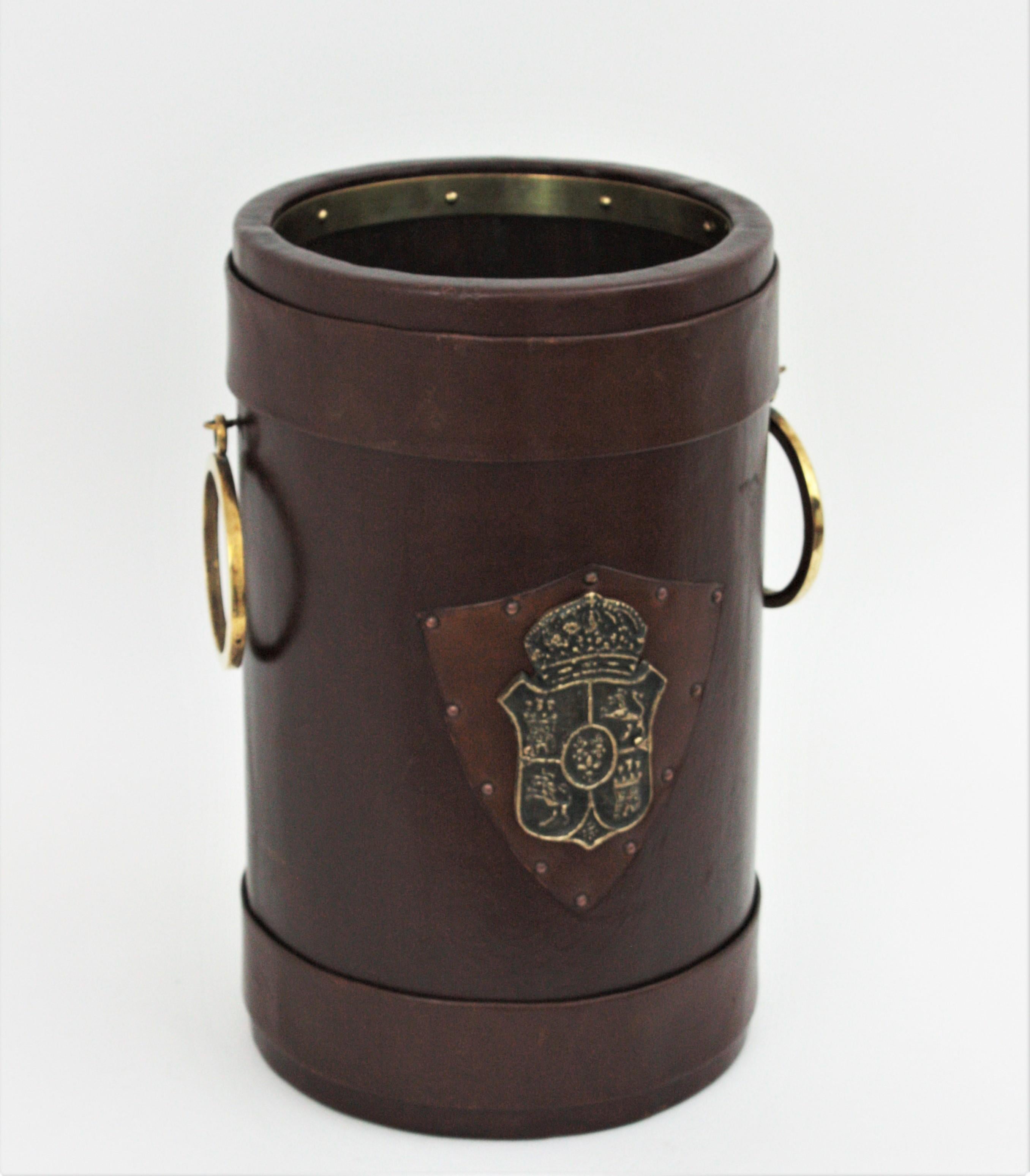 Spanish Umbrella Stand in Leather and Brass with Coat of Arms Detail For Sale 8