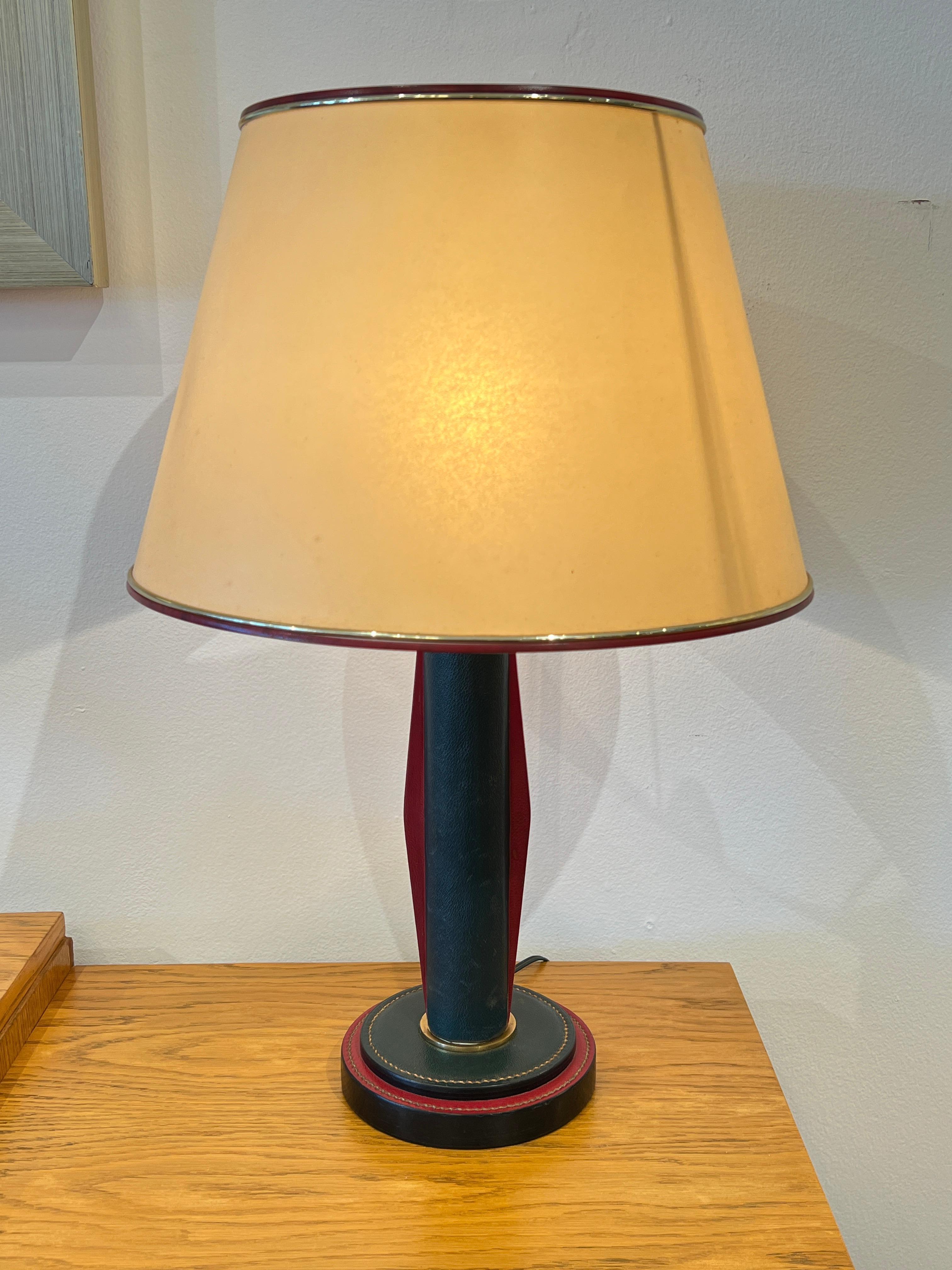 Leather and Bronze Table Lamp In Good Condition For Sale In Miami, FL