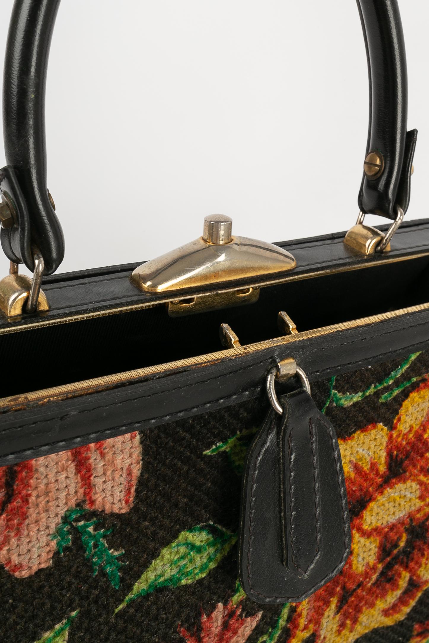 Leather and canvas bag For Sale 2
