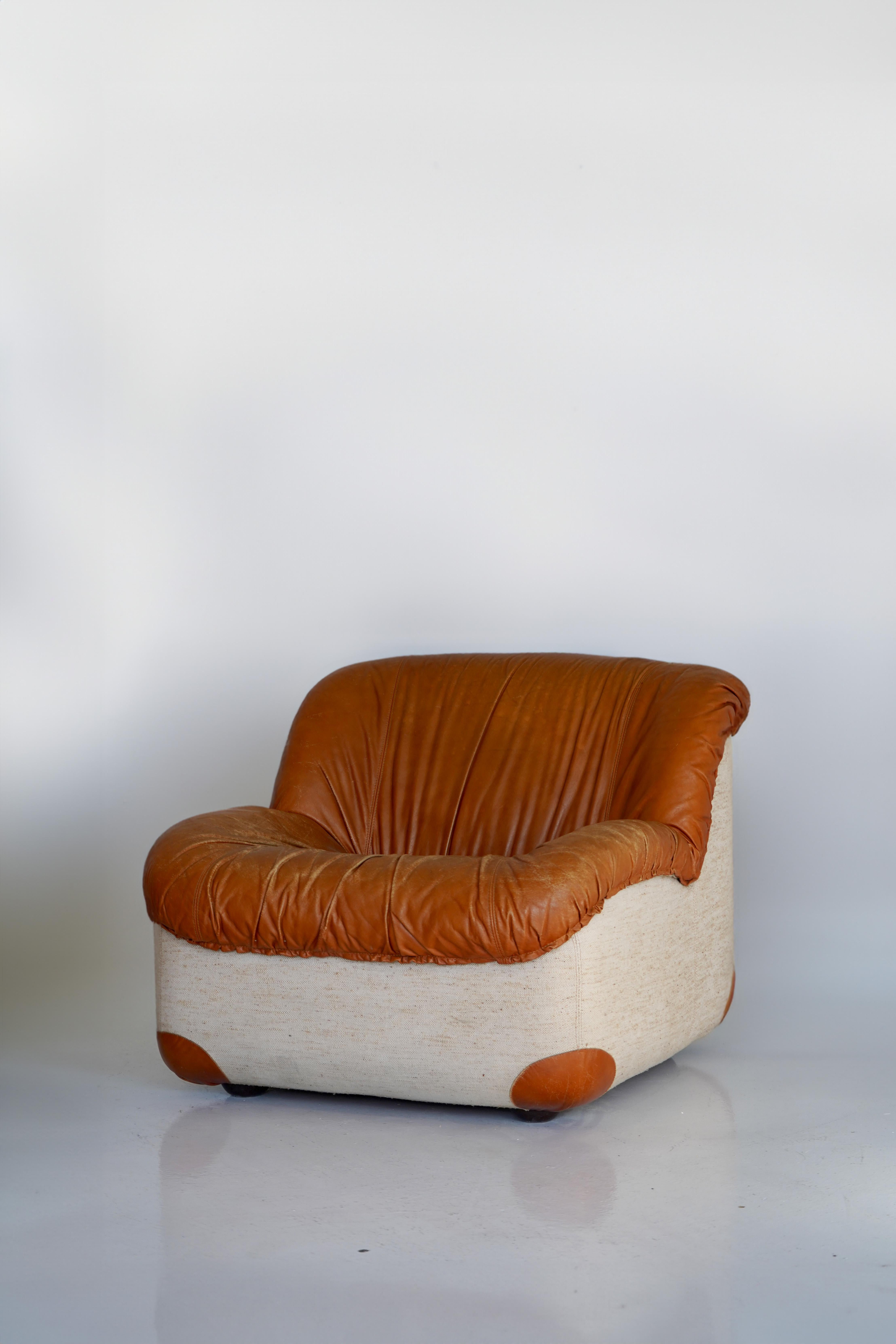 20th Century Leather and Canvas Caprice Chairs, Henning Korch for Swan, Italy 1970s