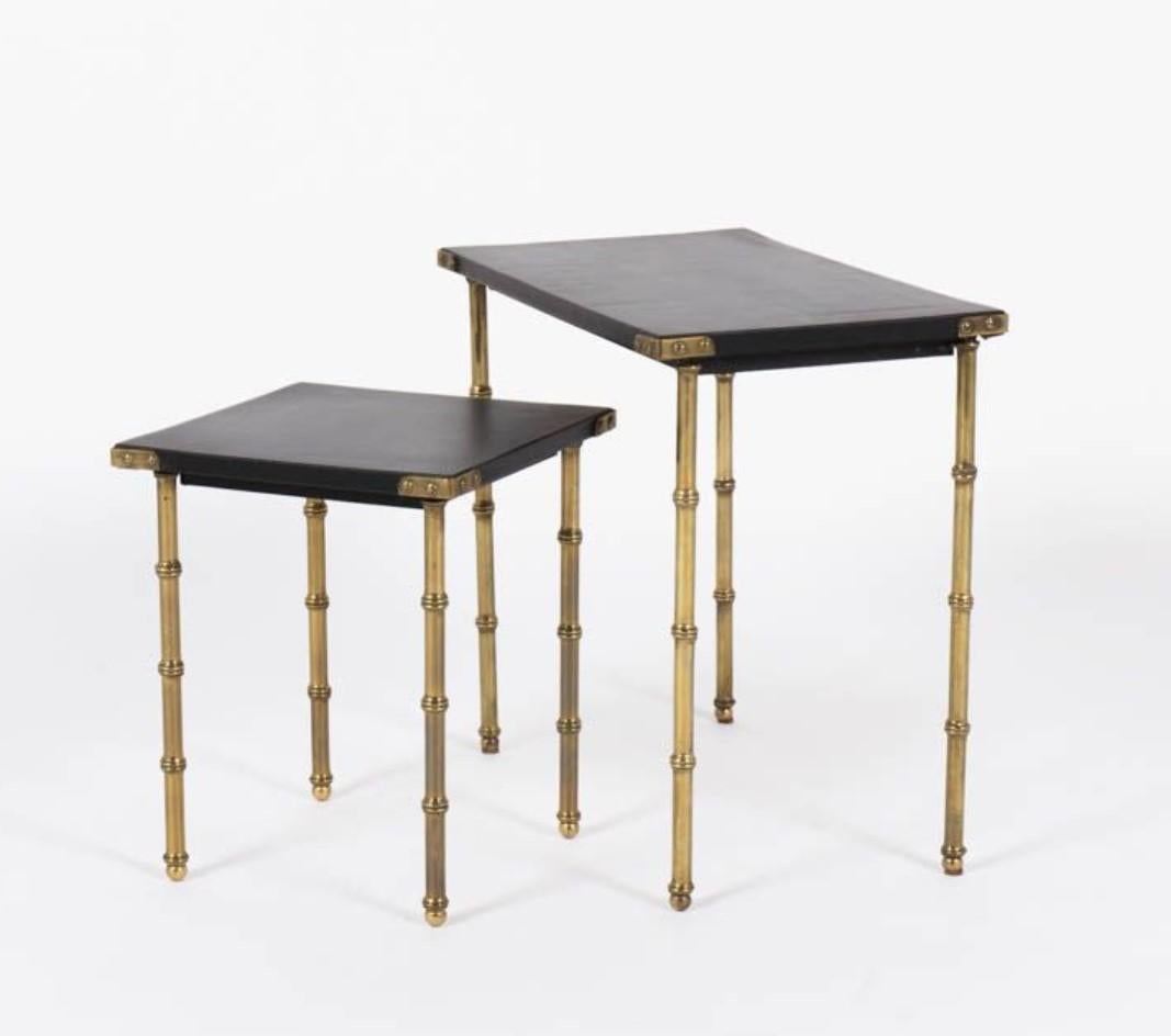 Deux disponibles ; prix individuels. 

Table haute : 6 800
Table moyenne : 4 800

Table haute :
H 16 3/4 x L 16 1/4 x P 12 3/8 in
H 42,5 x L 41,3 x P 31,4 cm

Table moyenne :
H 14 3/4 x L 12 3/8 x P 12 3/8 in
H 37,5 x L 31,5 x P 31,3 cm

Tables