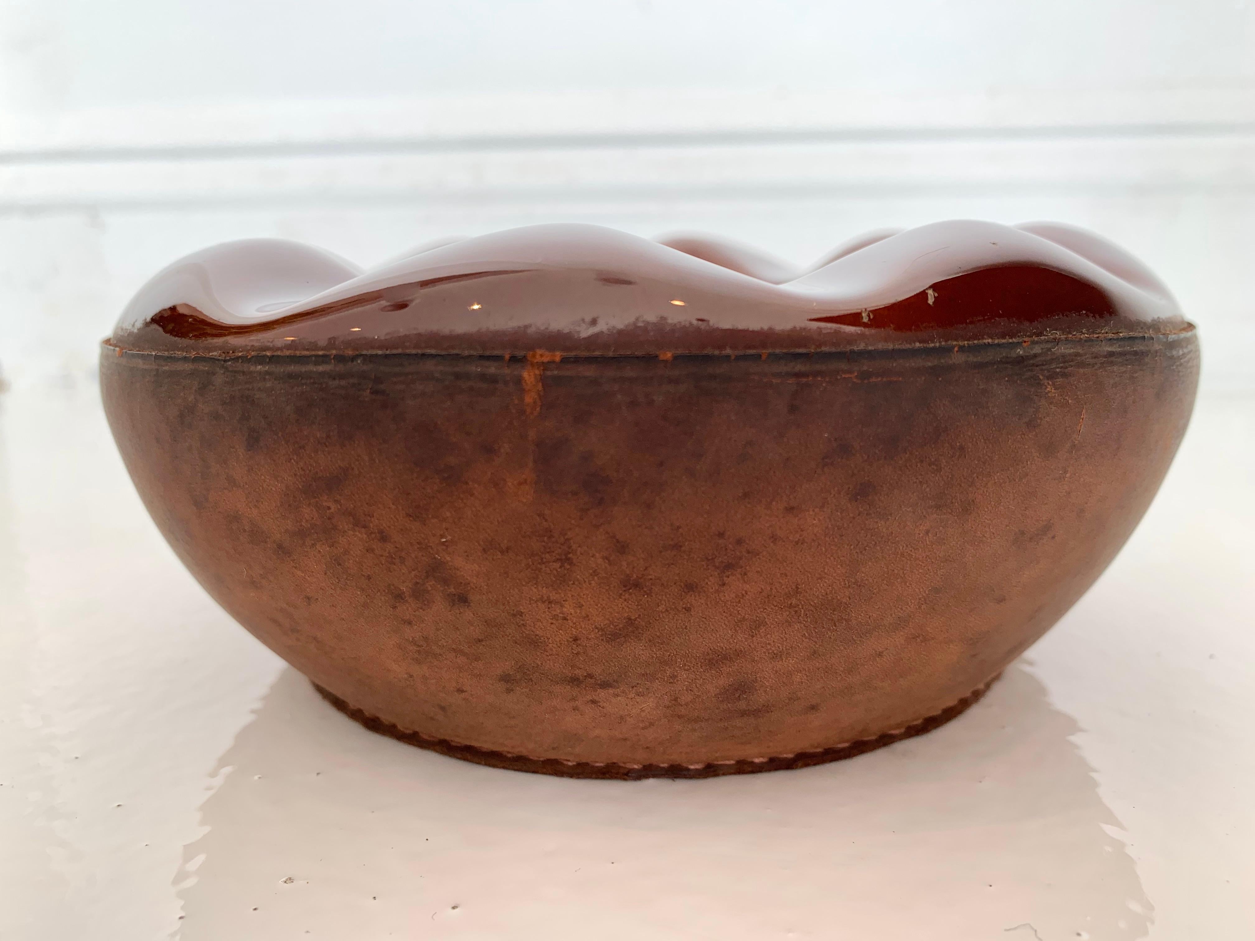 Mid-20th Century Leather and Ceramic Ashtray by Longchamps