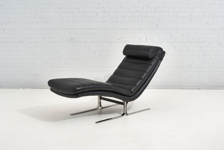 American Leather and Chrome Chaise Lounge Brayton International, 1970 For Sale