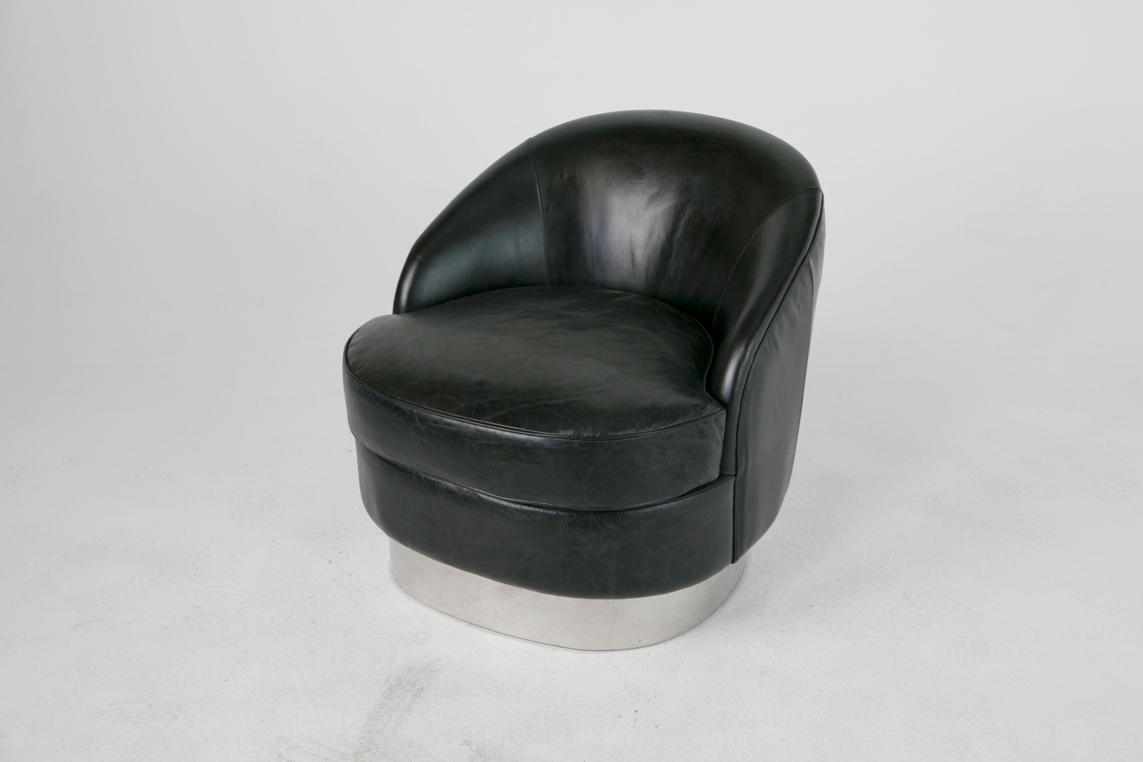 Late 20th Century Leather and Chrome Club Chairs in the Style of Milo Baughman, circa 1990s