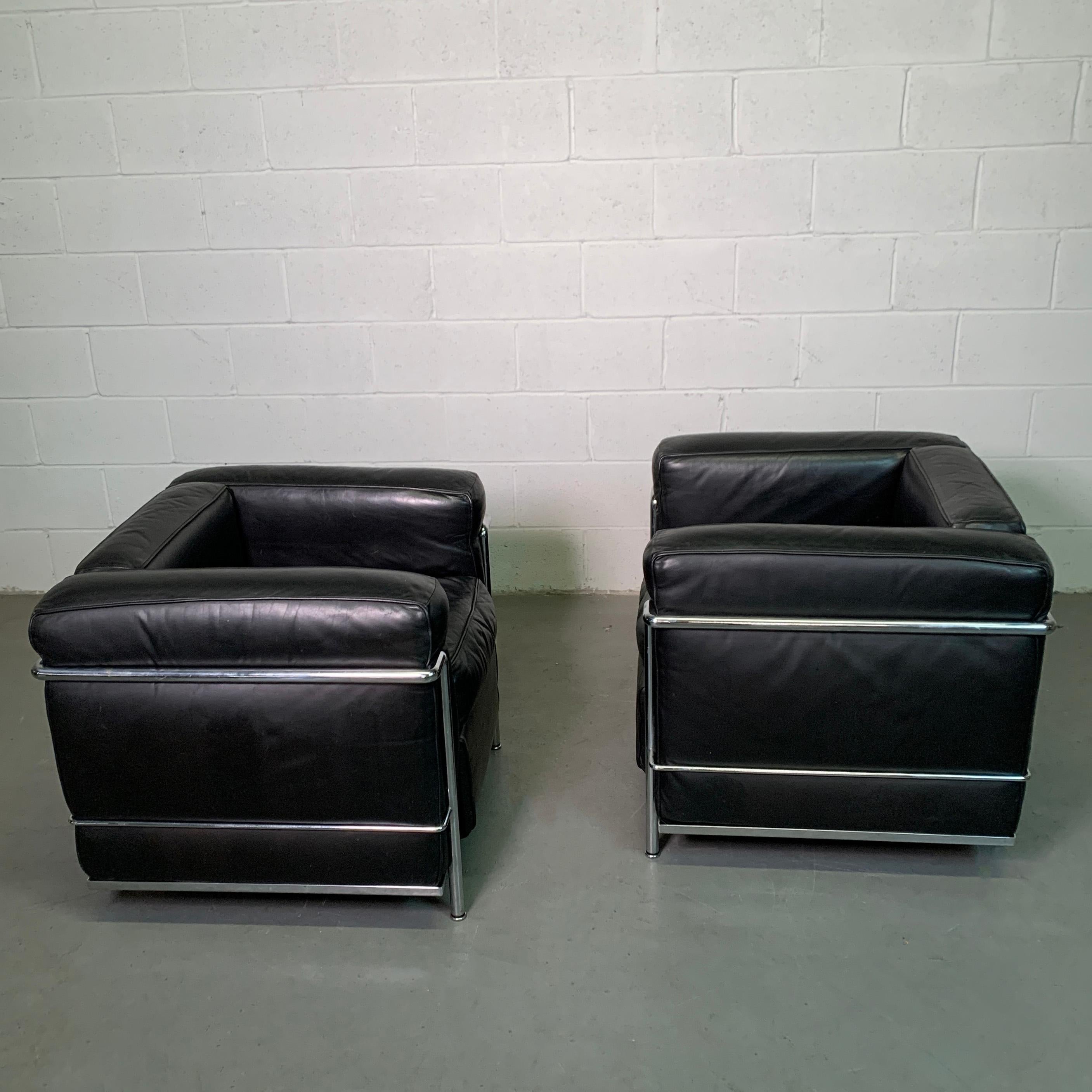 Leather and Chrome LC2 Club Chairs by Le Corbusier for Cassina 3