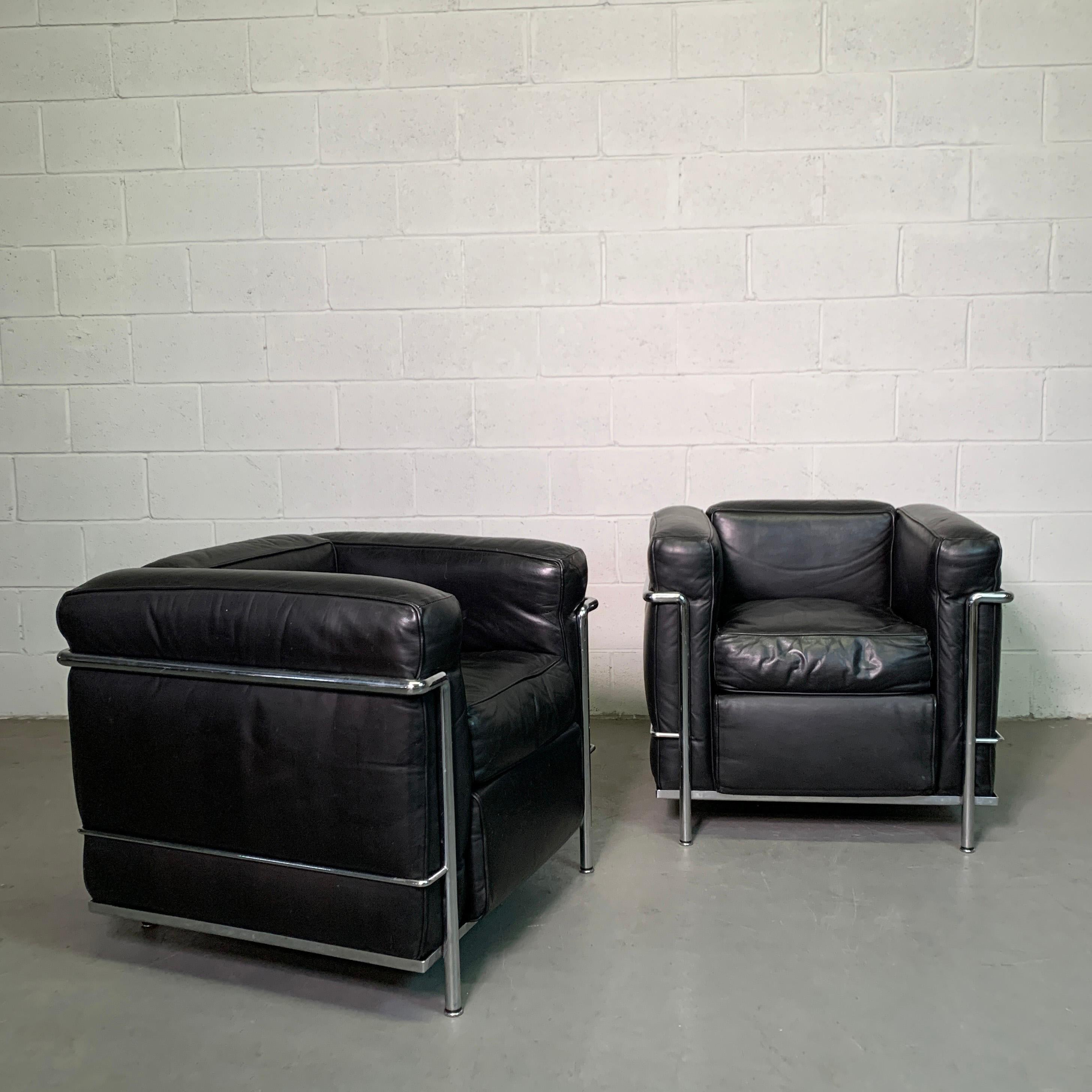 Mid-Century Modern Leather and Chrome LC2 Club Chairs by Le Corbusier for Cassina