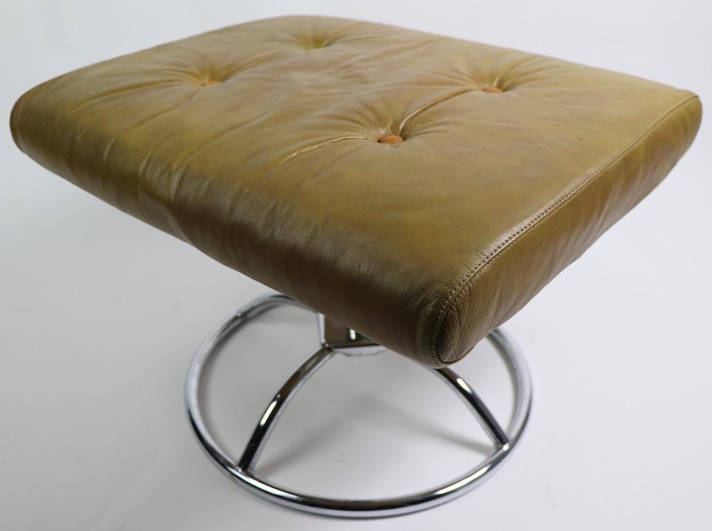 Leather and Chrome Ottoman by Plycraft 2