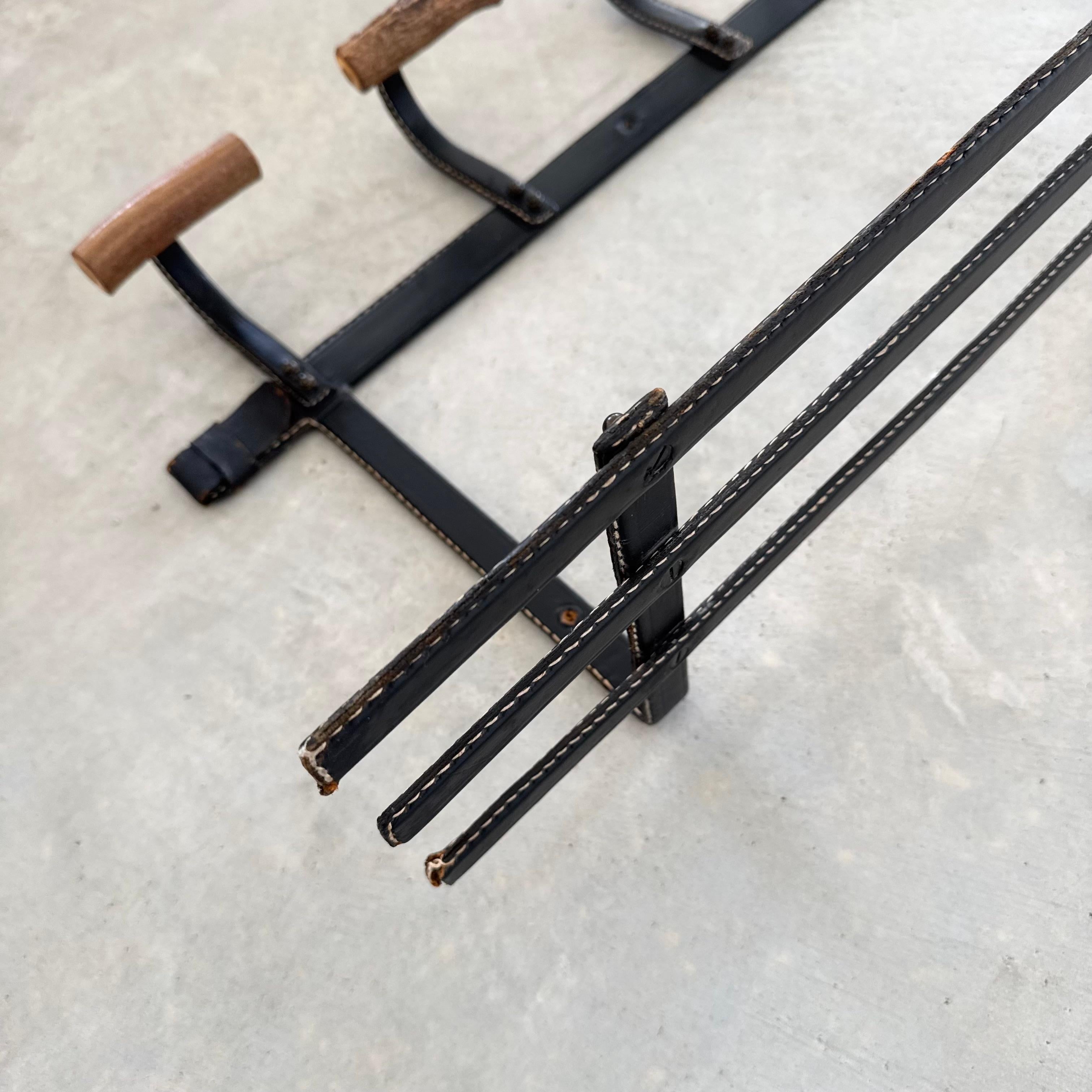 Leather and Horn Coat Rack by Jacques Adnet, 1950s France For Sale 4