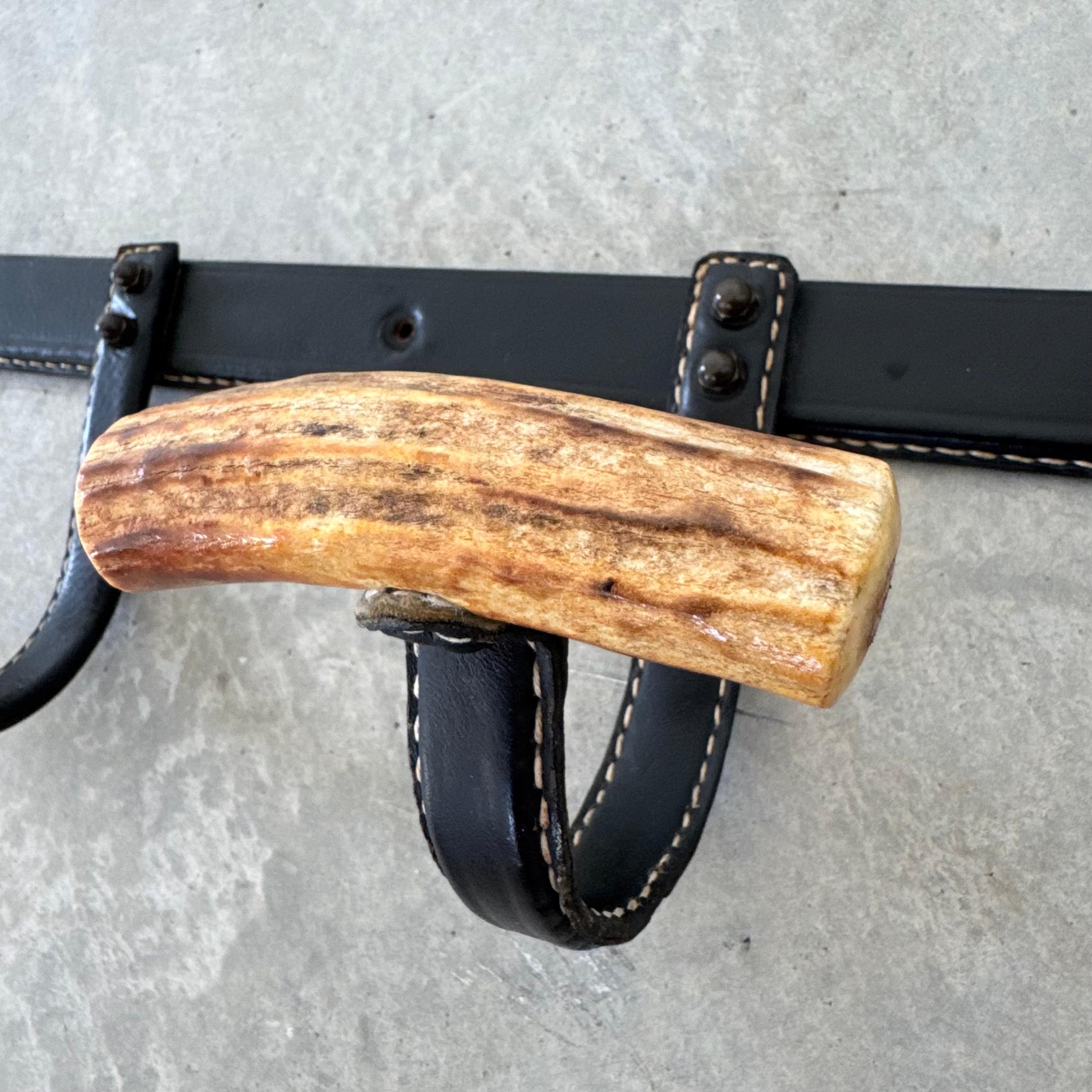 Leather and Horn Coat Rack by Jacques Adnet, 1950s France For Sale 2