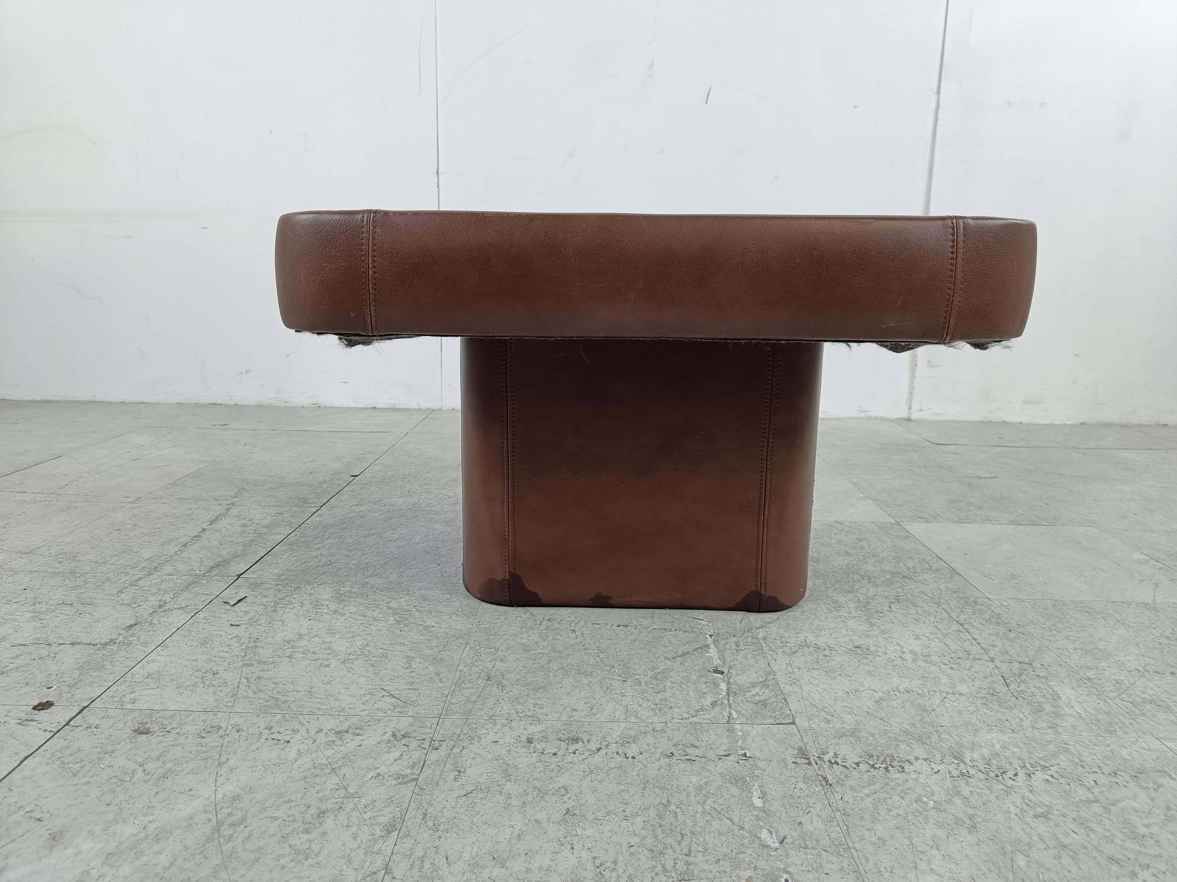 Leather and Marble Coffee Table by Desede, 1970s In Good Condition For Sale In HEVERLEE, BE