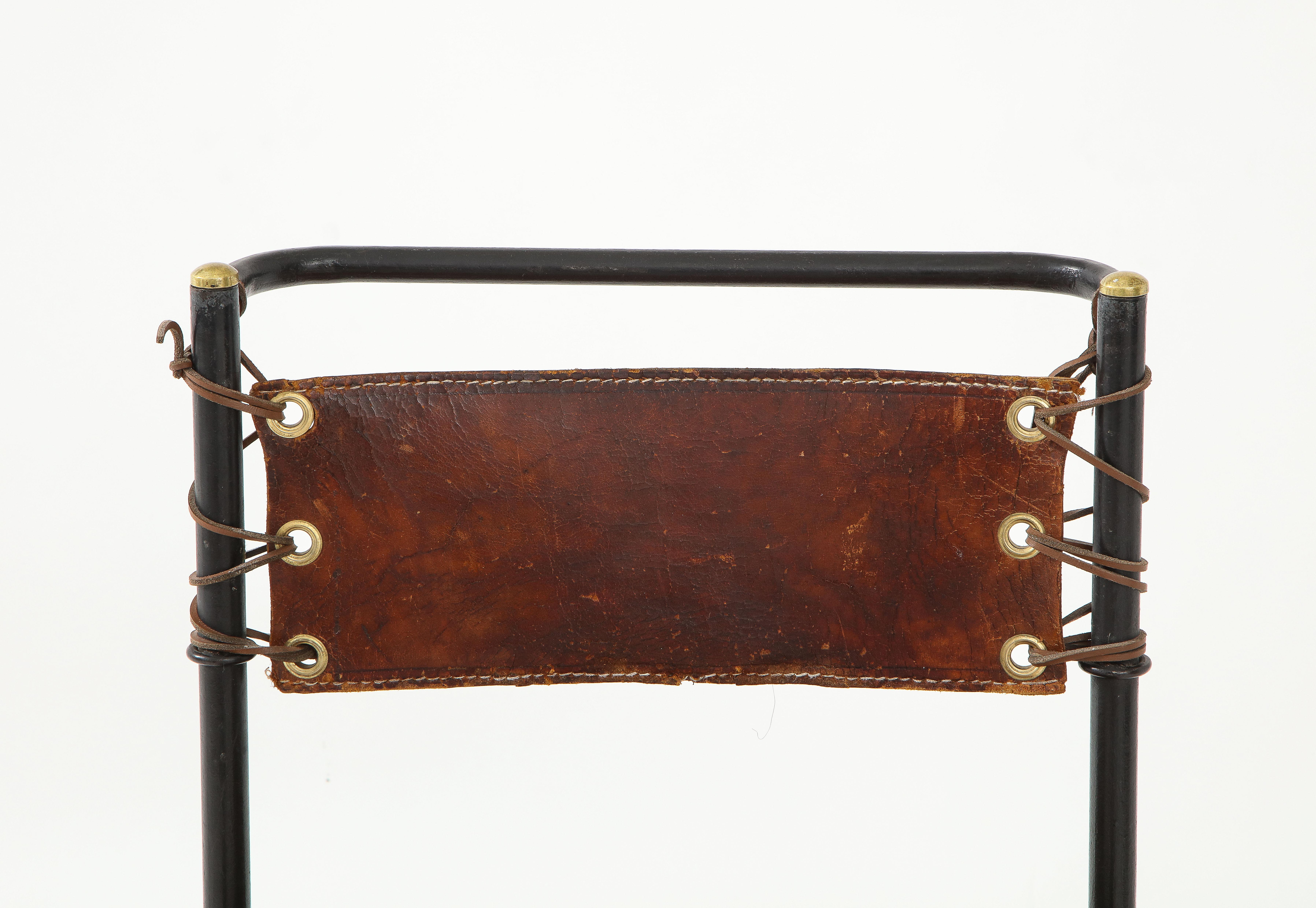 Beistellstuhl aus Leder und Metall im Stil von Jacques Adnet, Frankreich, ca. 1950er Jahre im Angebot 7