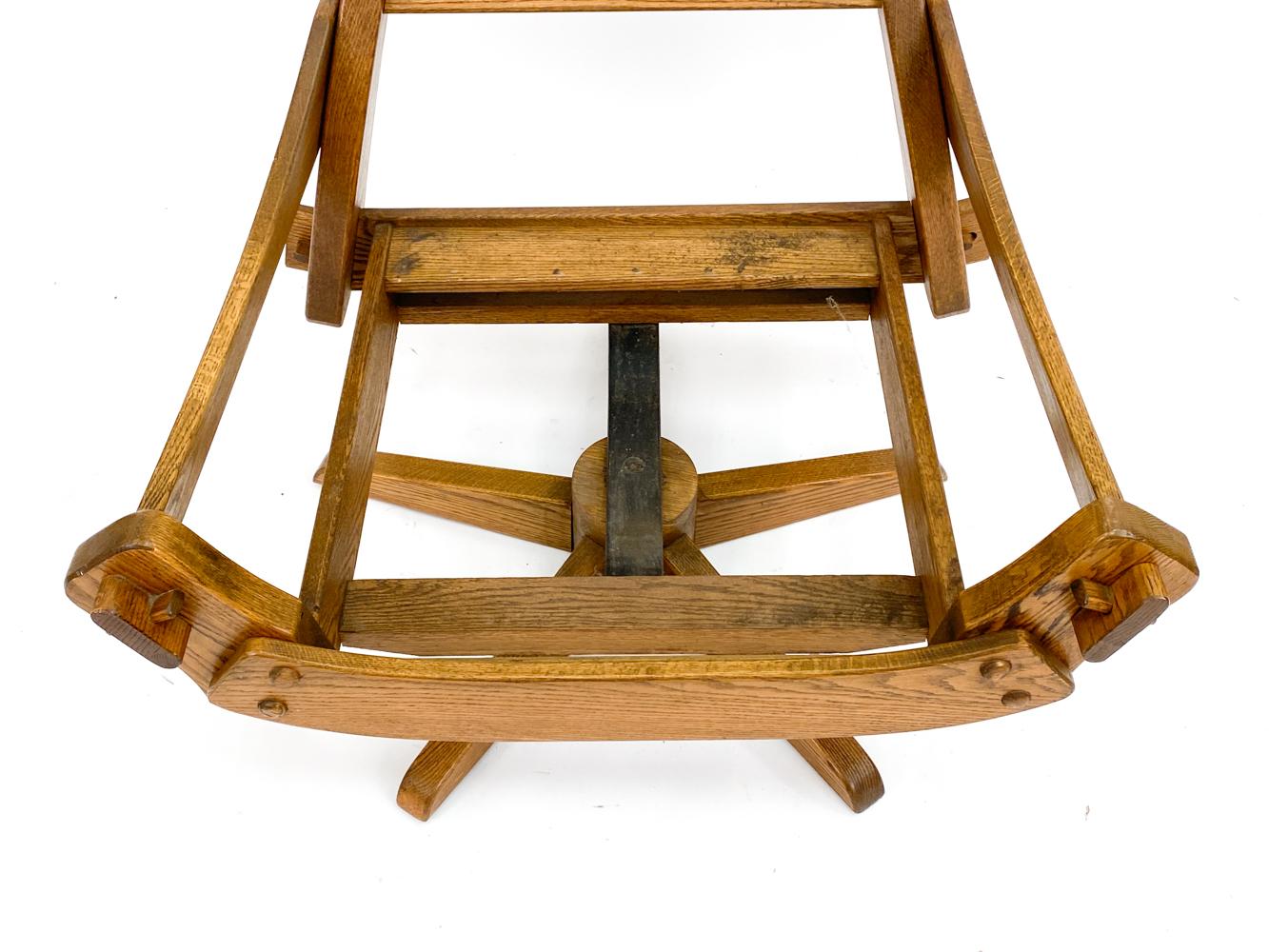 Leather And Oak Easy Chair With Footstool In Style Of Gerard Van Den Berg For Sale 10