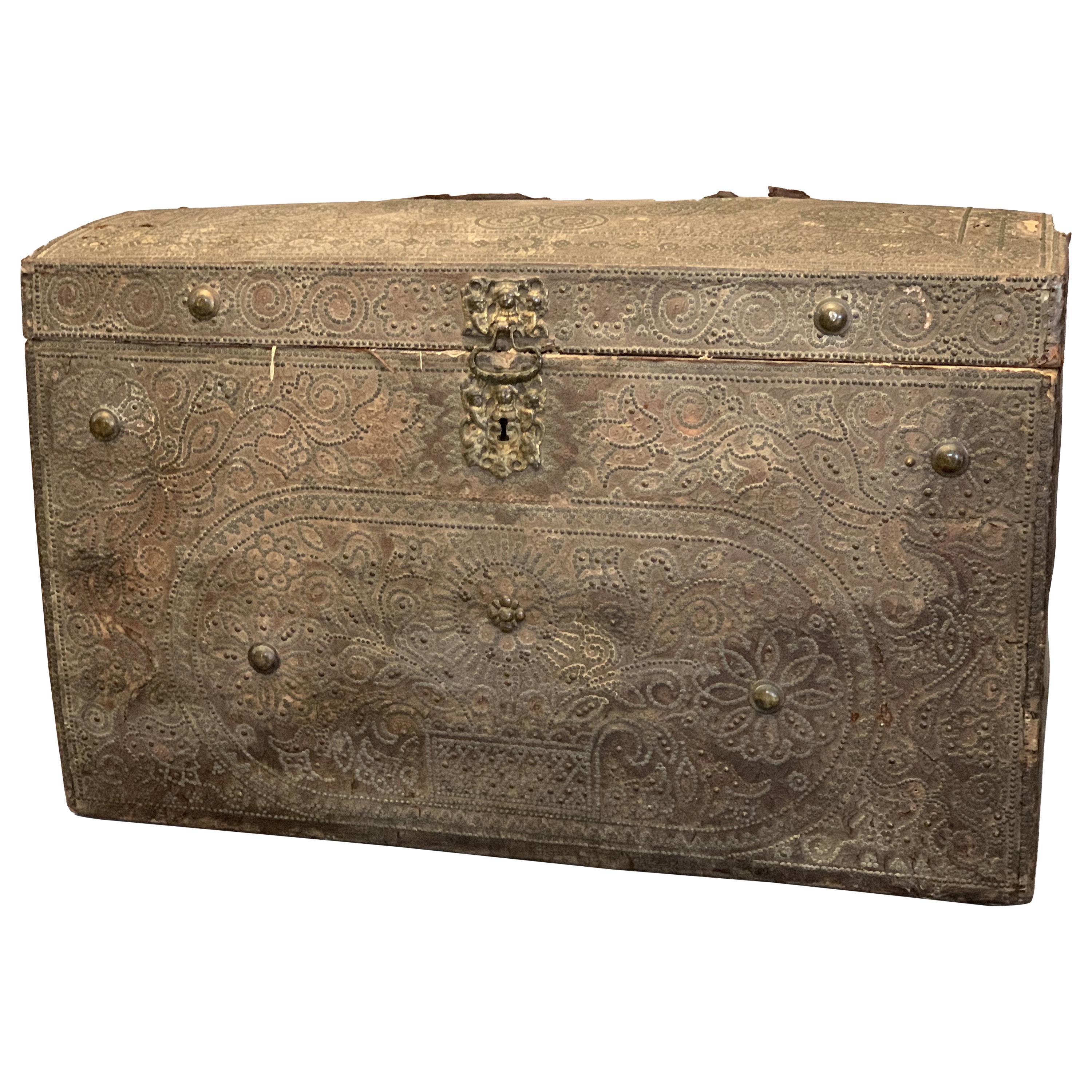Leather and Oak Trunk with Studs of Spanish Origin from 1720 For Sale