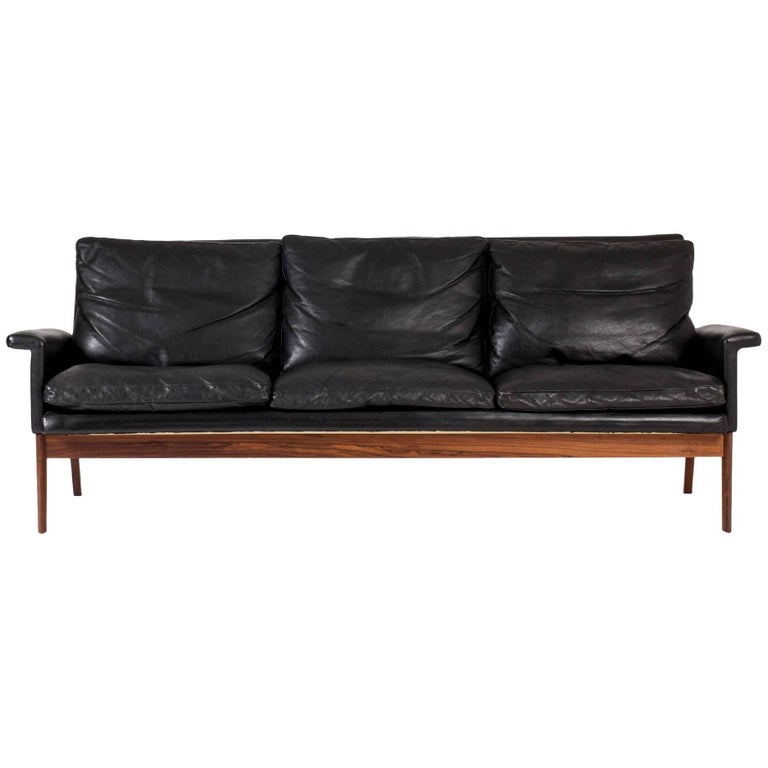 Leather and Rosewood "Jupiter" Sofa by Finn Juhl at 1stDibs
