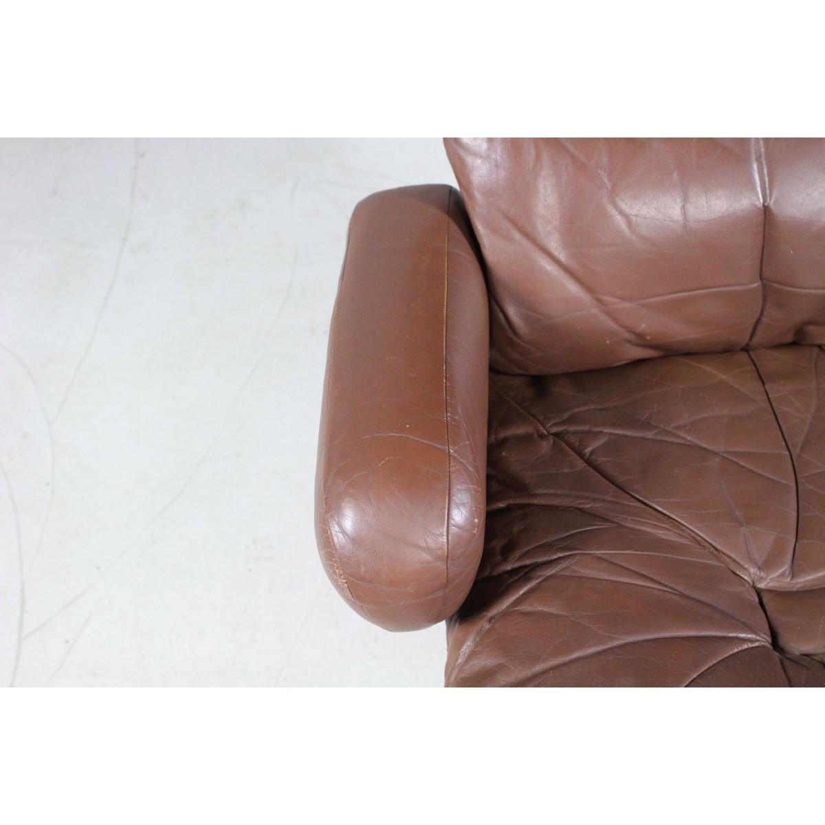 Leather And Rosewood Lounge Chair By Harald Relling For Westnofa, Norway 1970s For Sale 1