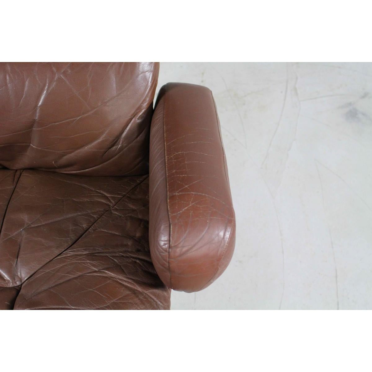 Leather And Rosewood Lounge Chair By Harald Relling For Westnofa, Norway 1970s For Sale 2