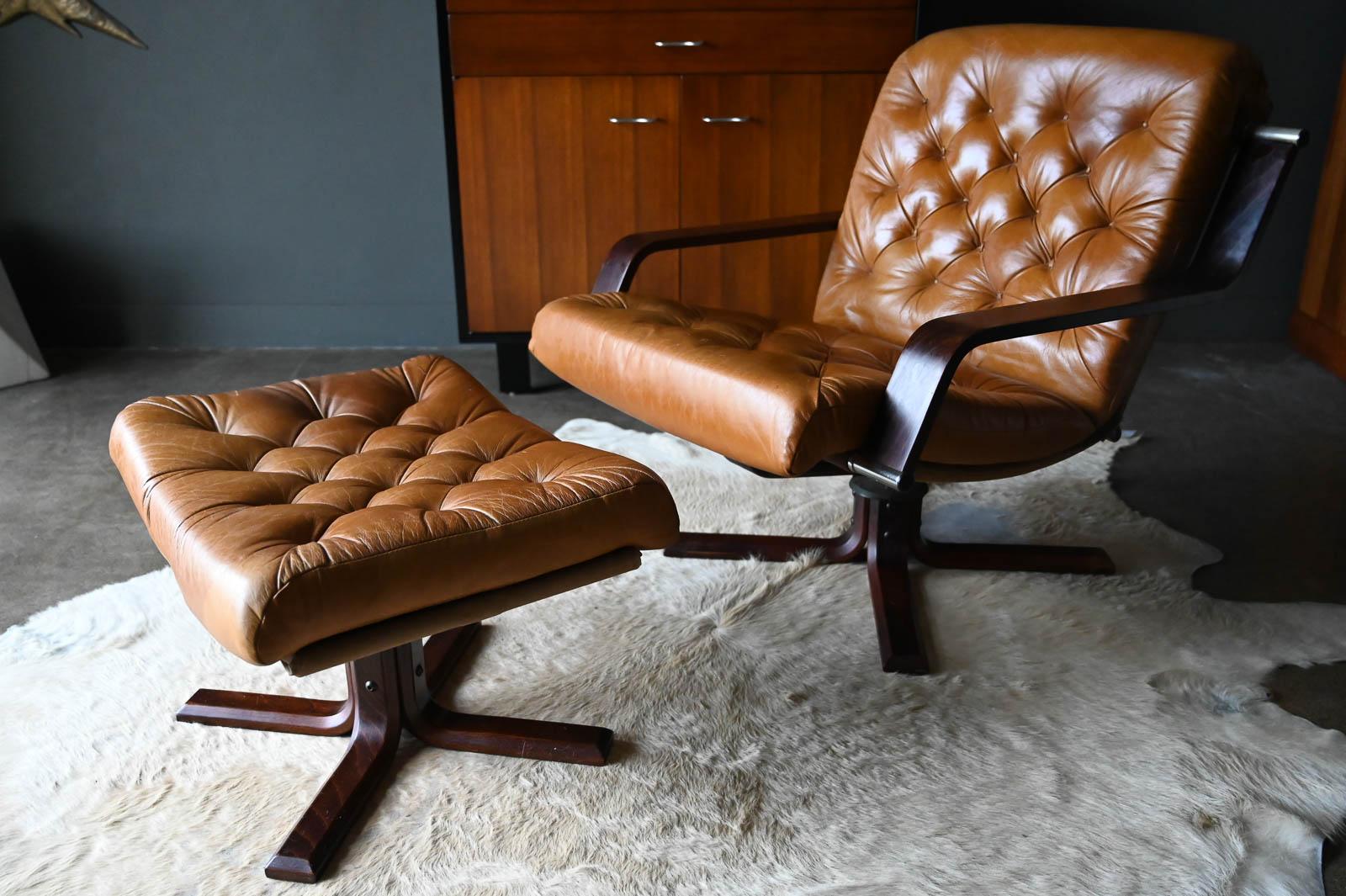 Late 20th Century Leather and Rosewood Swivel Lounge Chair and Ottoman by Sigurd Ressell, 1970