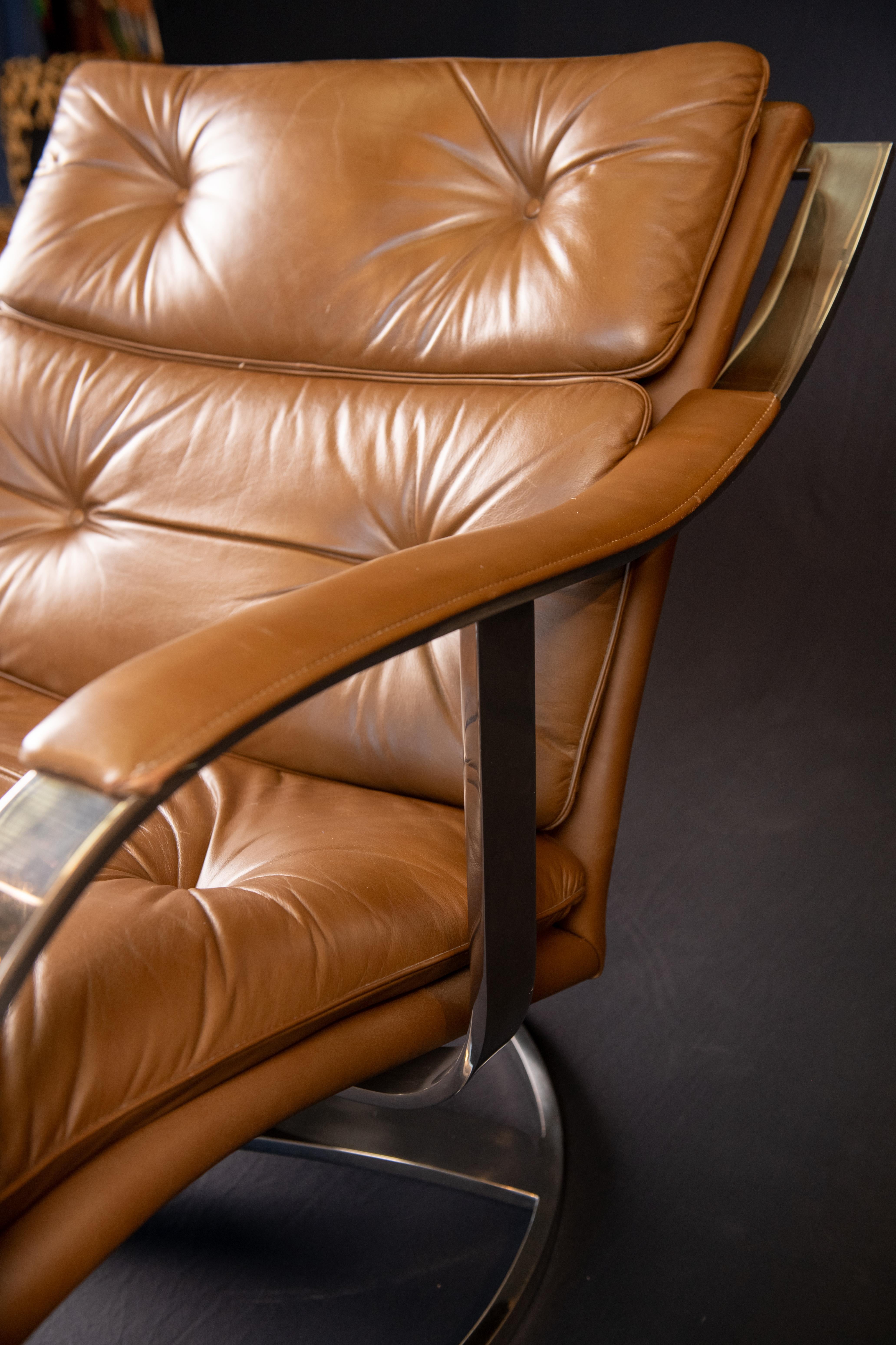 Leather and Stainless Steel Swivel Chairs by Gardner and Leaver for Steelcase In Good Condition For Sale In Wichita, KS