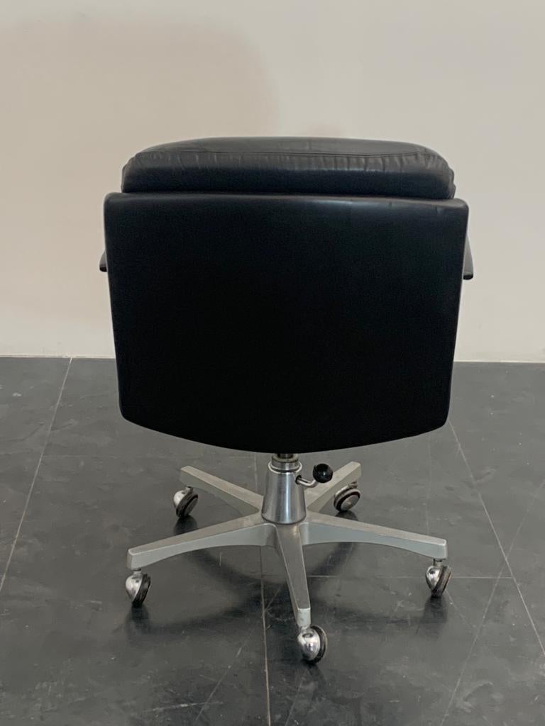 Late 20th Century Leather and Steel Adjustable Swivel Armchair, 1970s For Sale