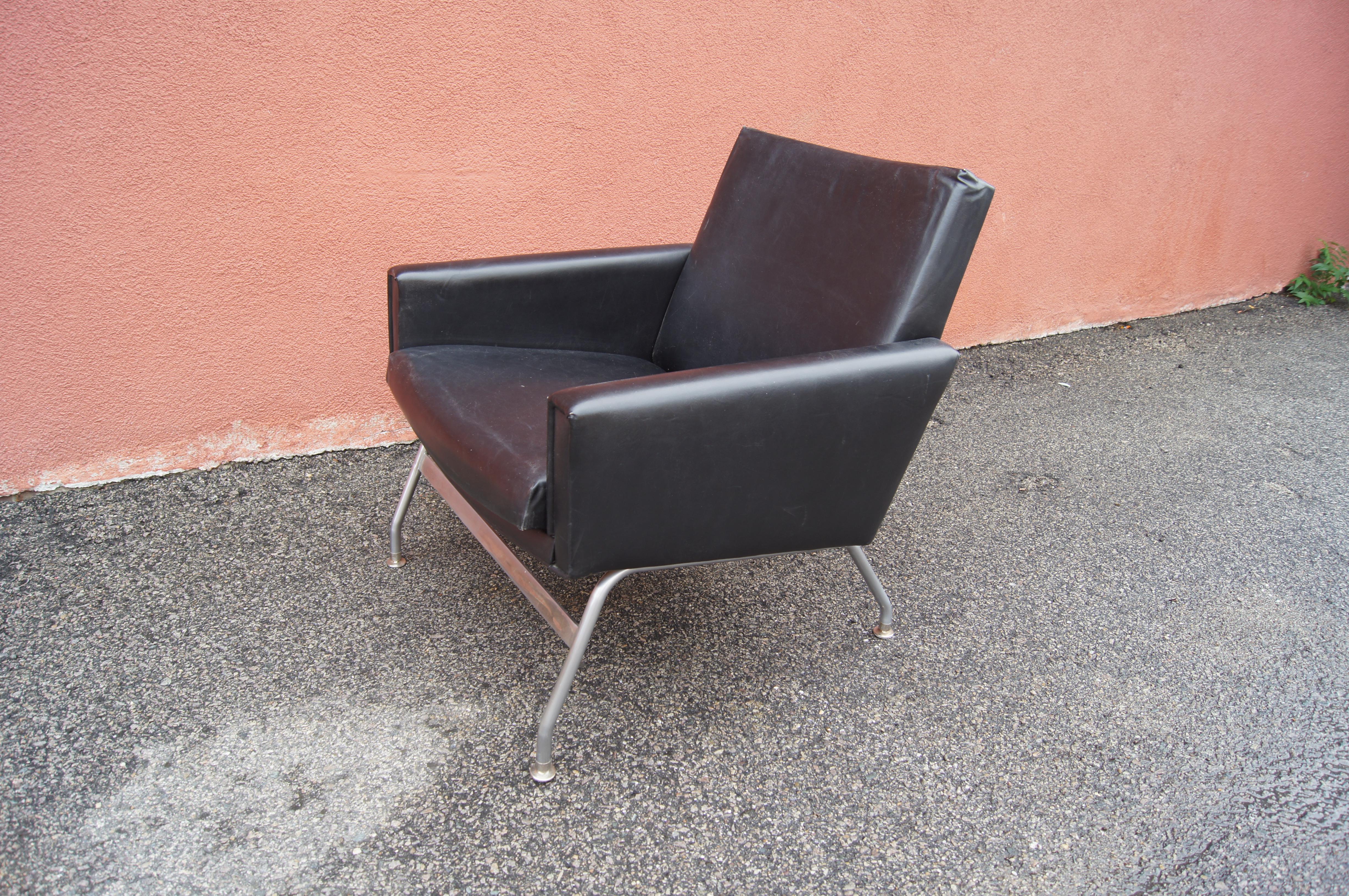 Mid-20th Century Leather and Steel Armchair by Henry Rolschau Møbler For Sale