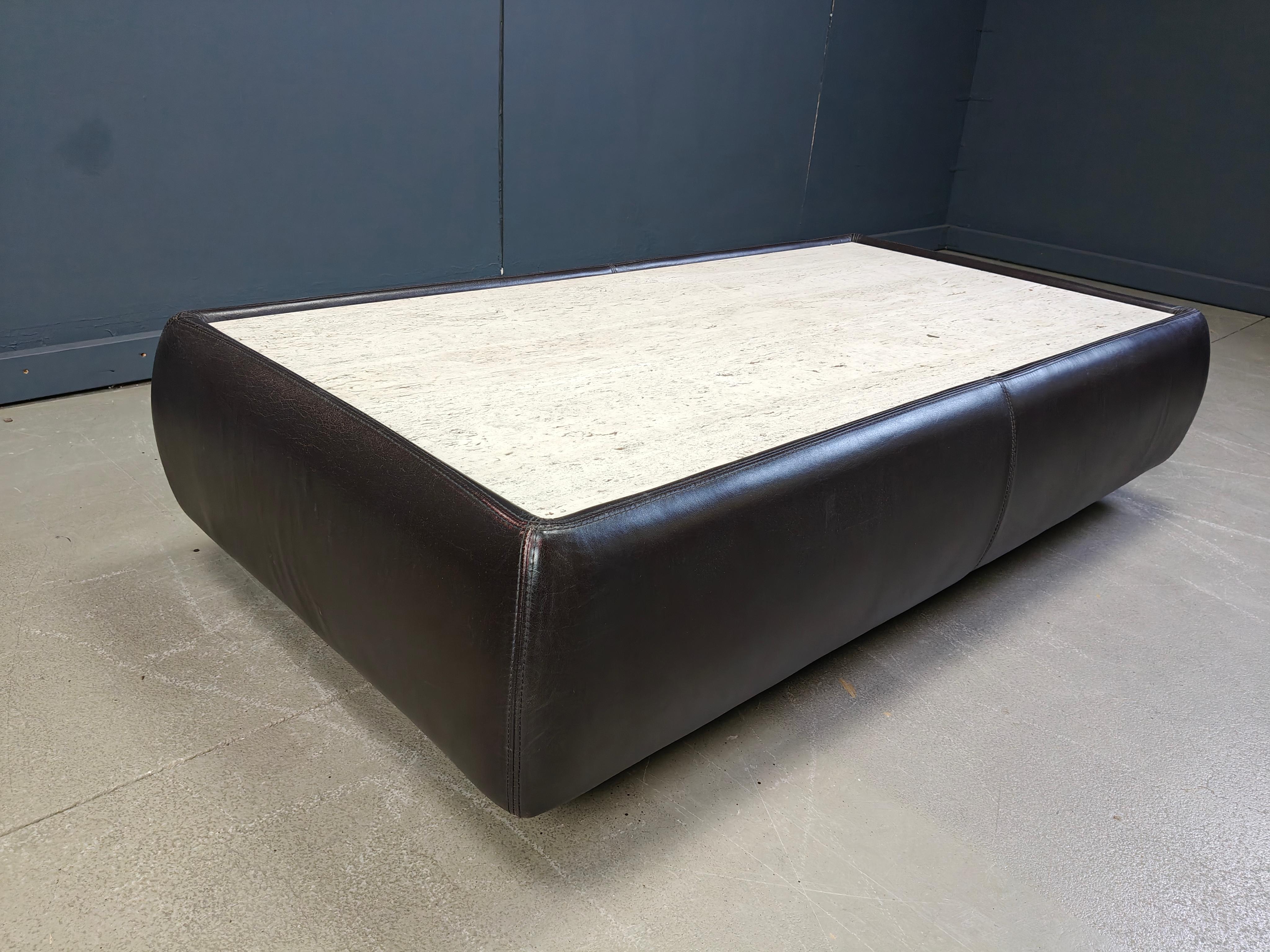 Late 20th Century Leather and travertine coffee table attr to Desede, 1970s For Sale