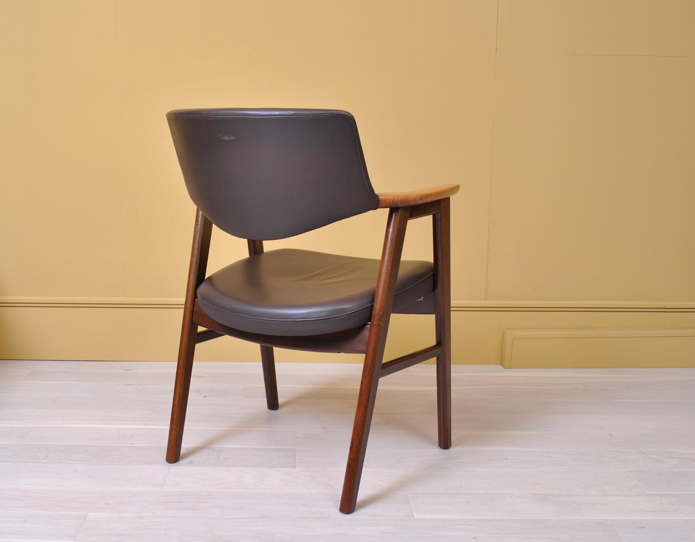 Leather and Walnut Erik Kirkegaard Desk Chair 2