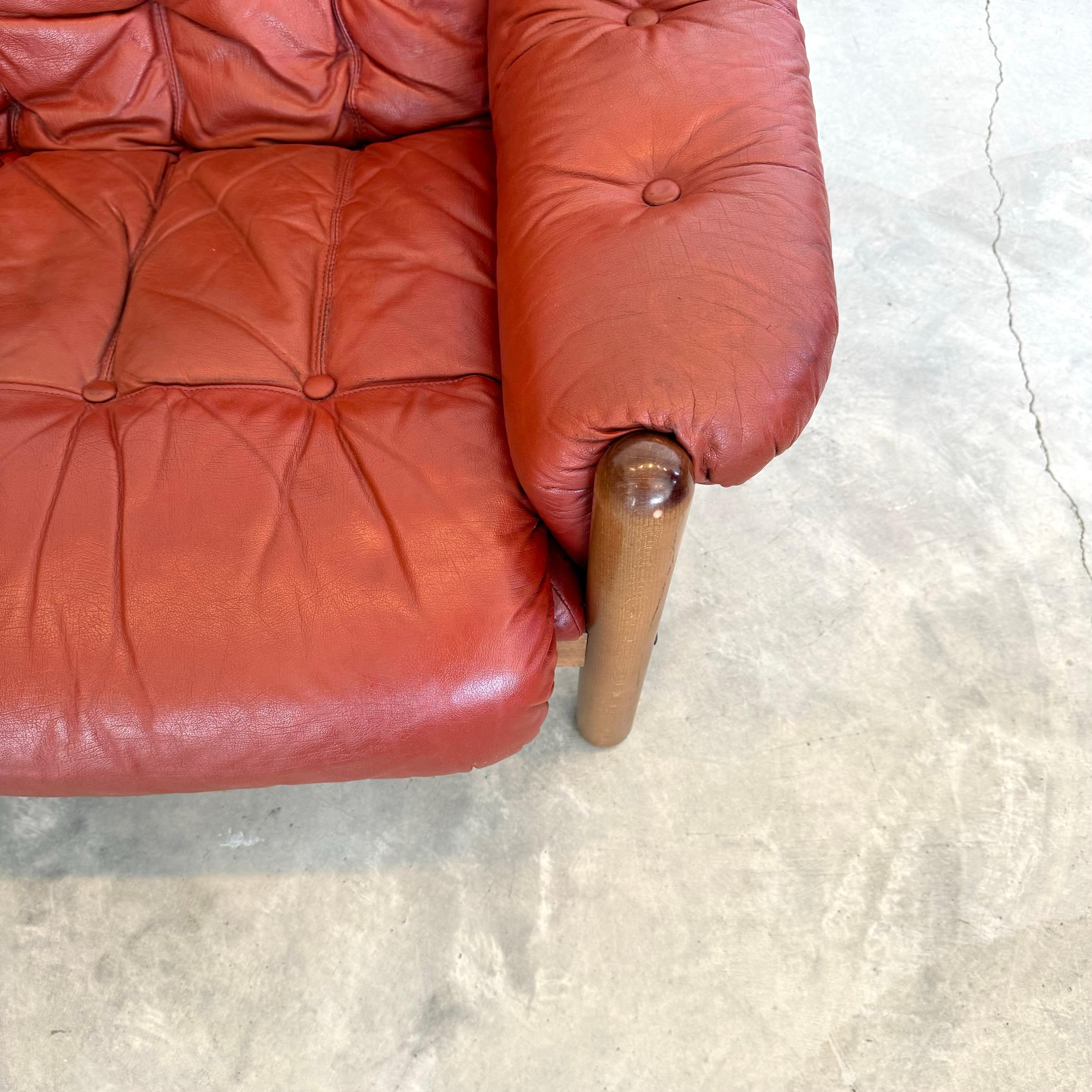 Leather and Wood Club Chairs, Sweden 1970s 8