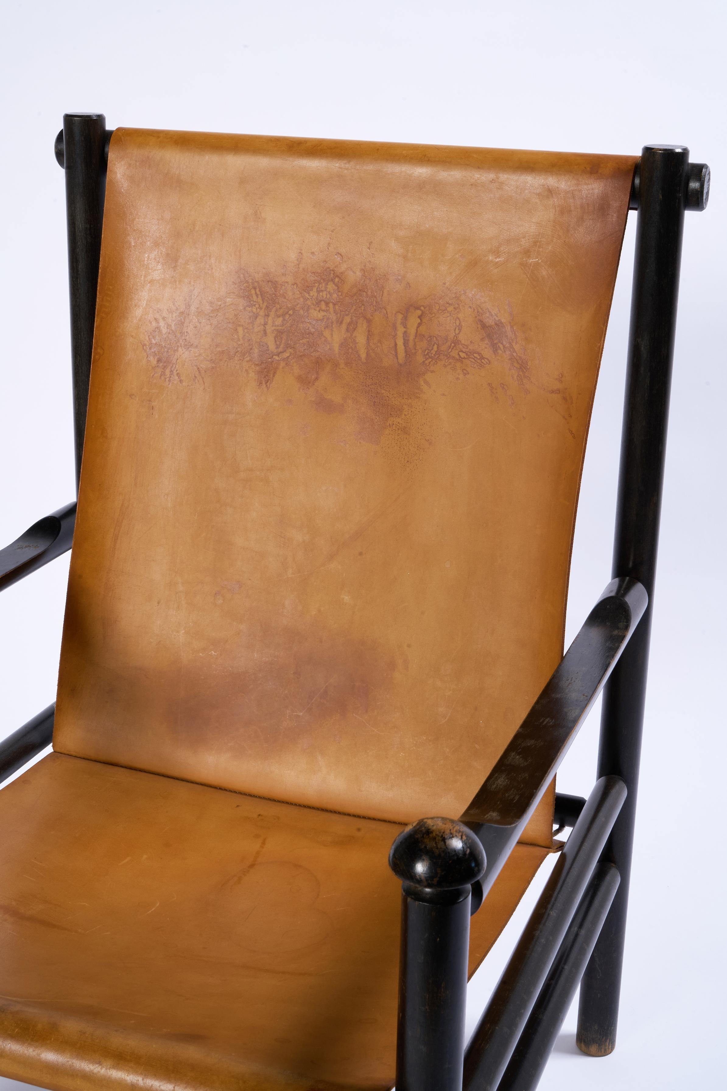 Sling Chairs aus Leder und Holz, niederländischer Designer, ein Paar im Angebot 5