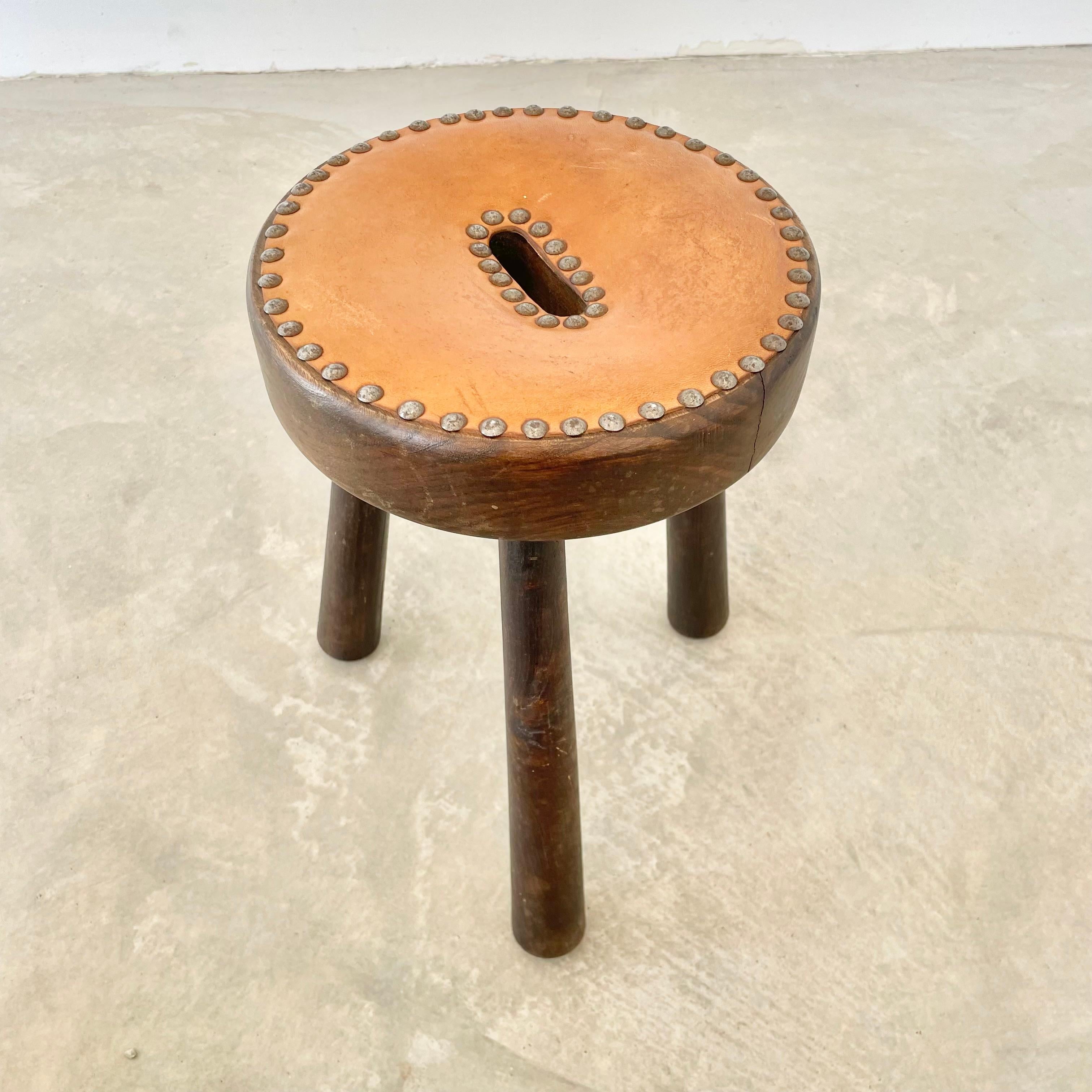 Leather and Wood Studded Stool, 1970s France For Sale 5