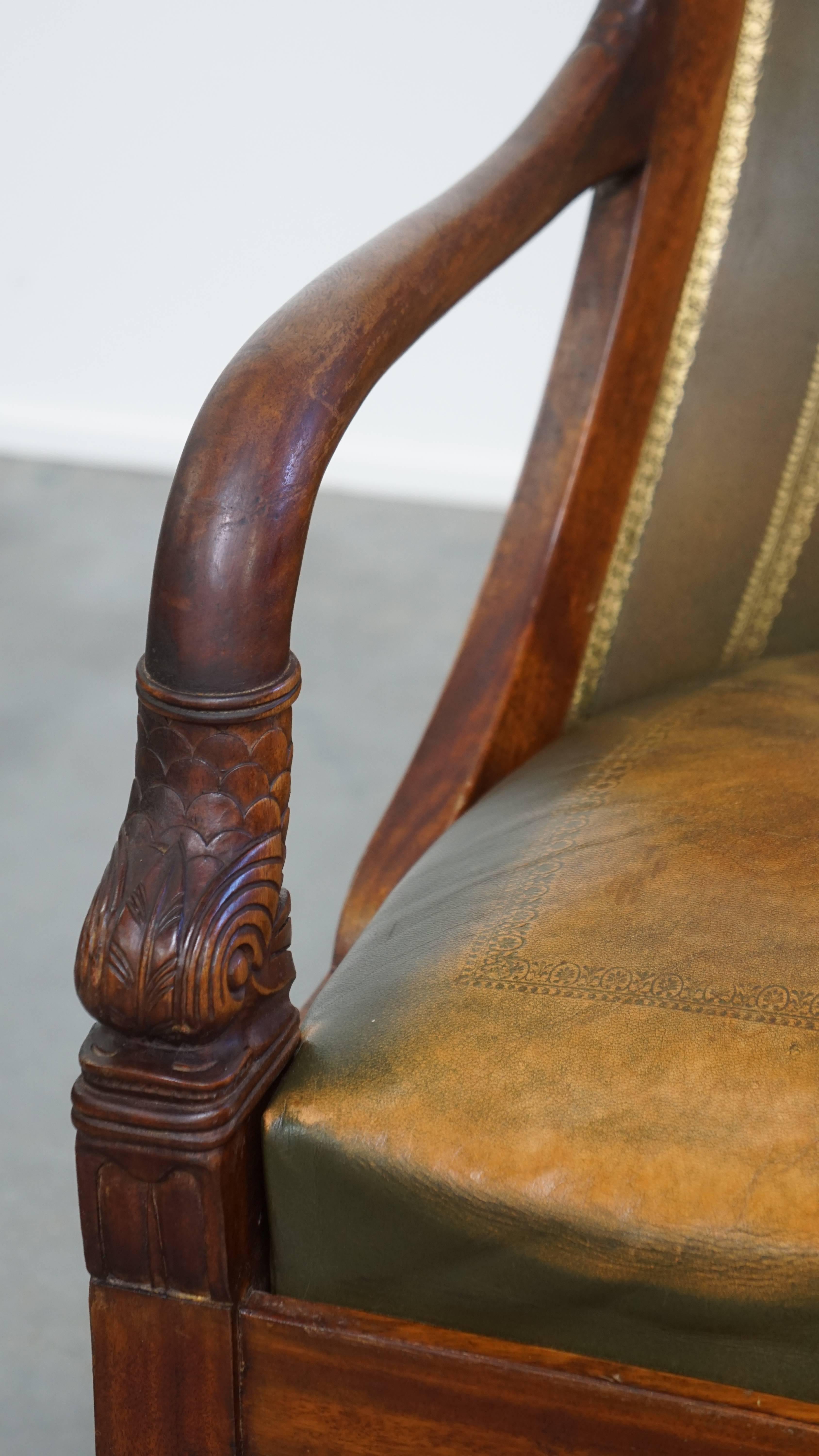 Sedia da scrivania in pelle e legno in stile Impero dei primi del Novecento in vendita 4